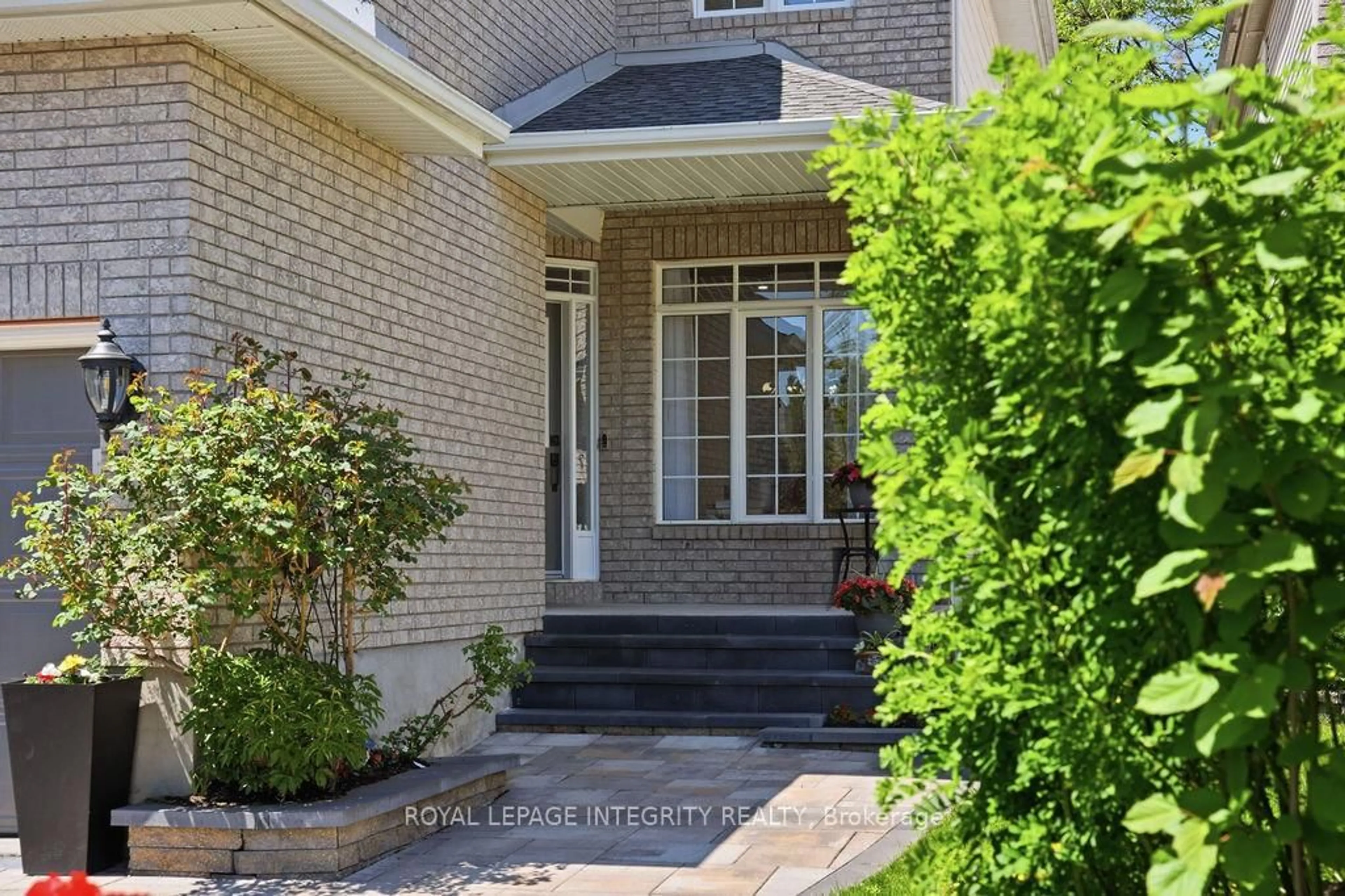Unknown for 72 Maricona Way, Kanata Ontario K2T 1H3