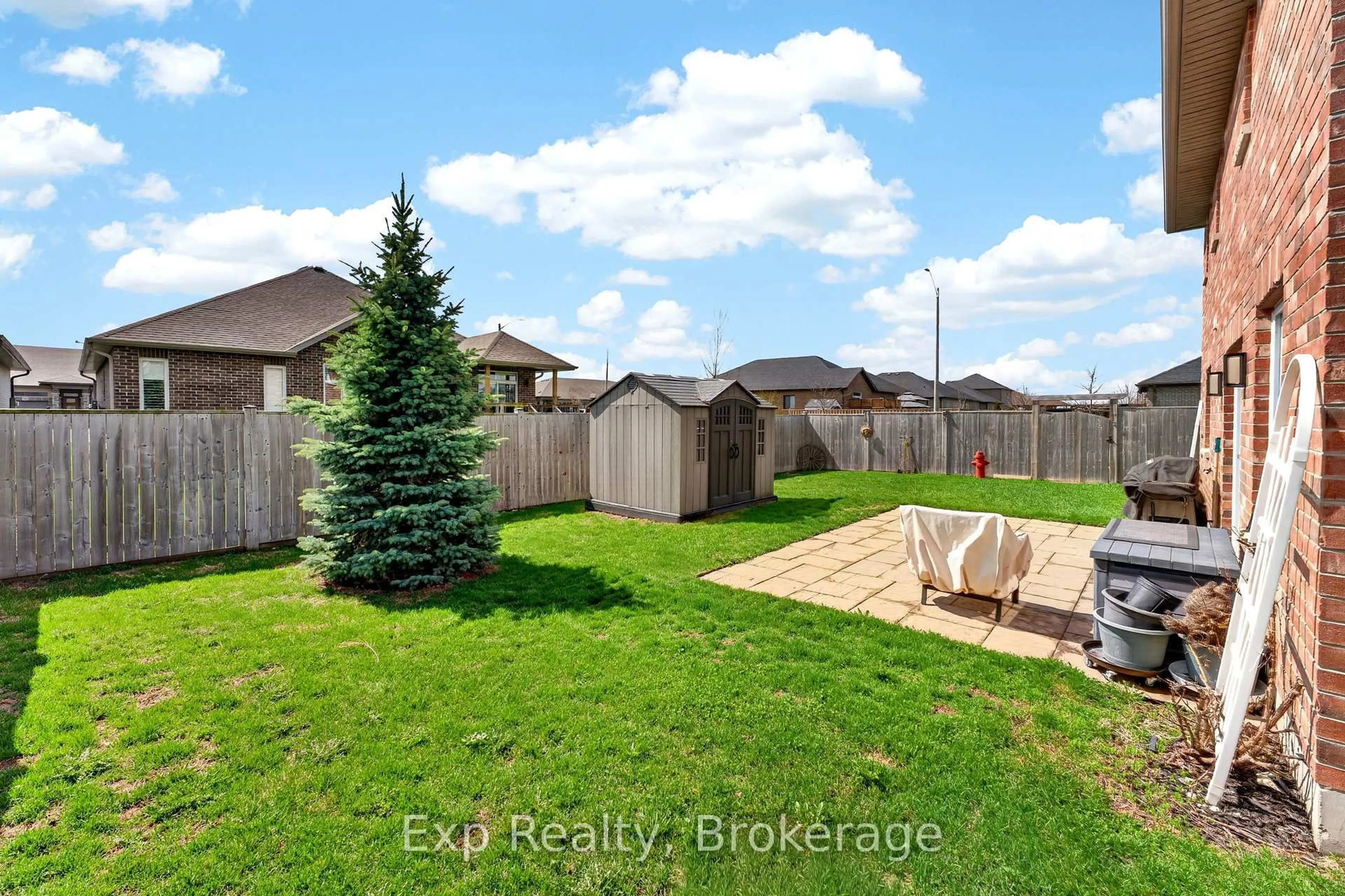 A pic from outside/outdoor area/front of a property/back of a property/a pic from drone, water/lake/river/ocean view for 15 Kempton Ave, Belleville Ontario K8N 0E8