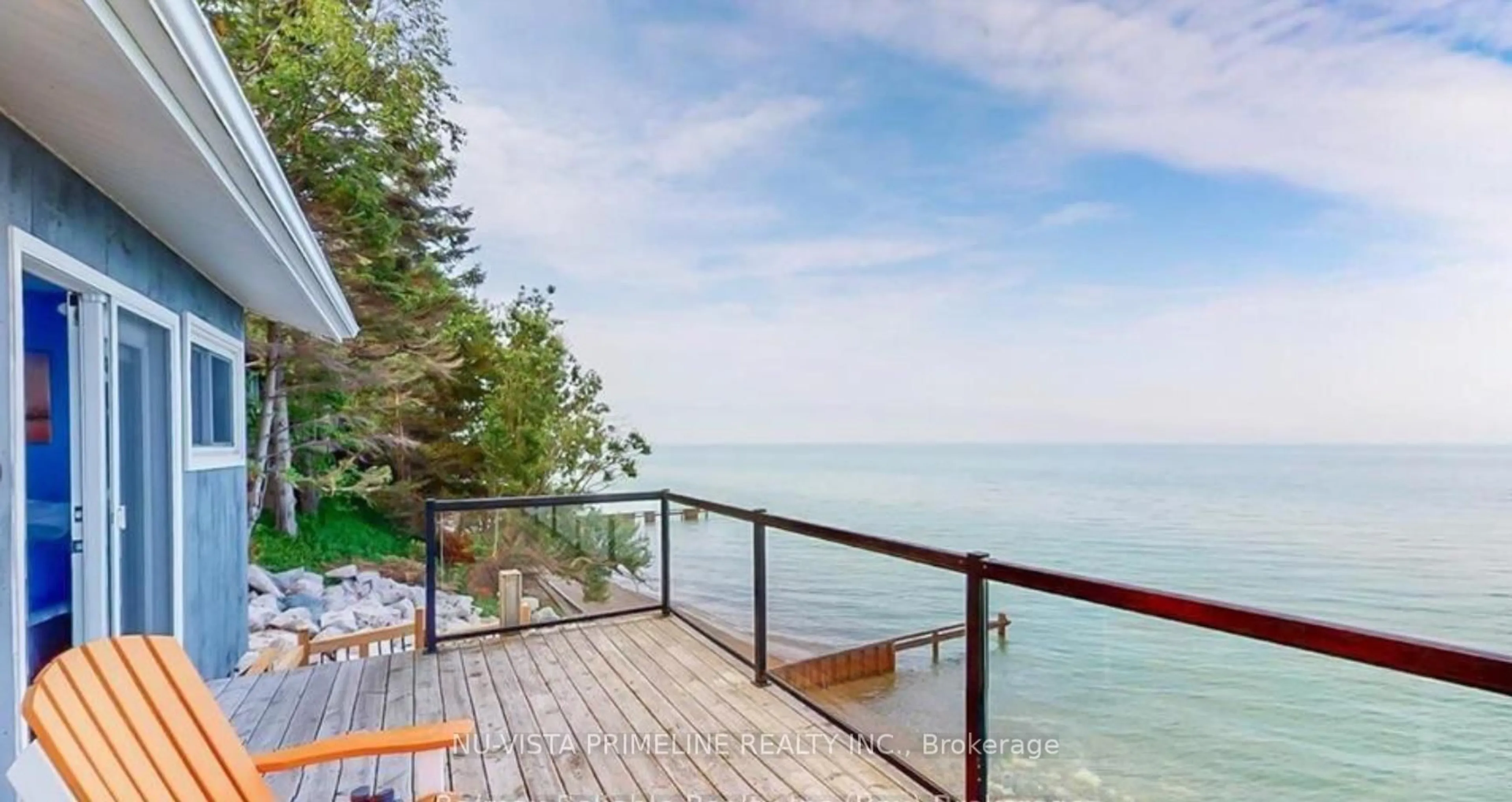 Patio, water/lake/river/ocean view for 84437 A Sundown Crt, Ashfield-Colborne-Wawanosh Ontario N7A 3X9