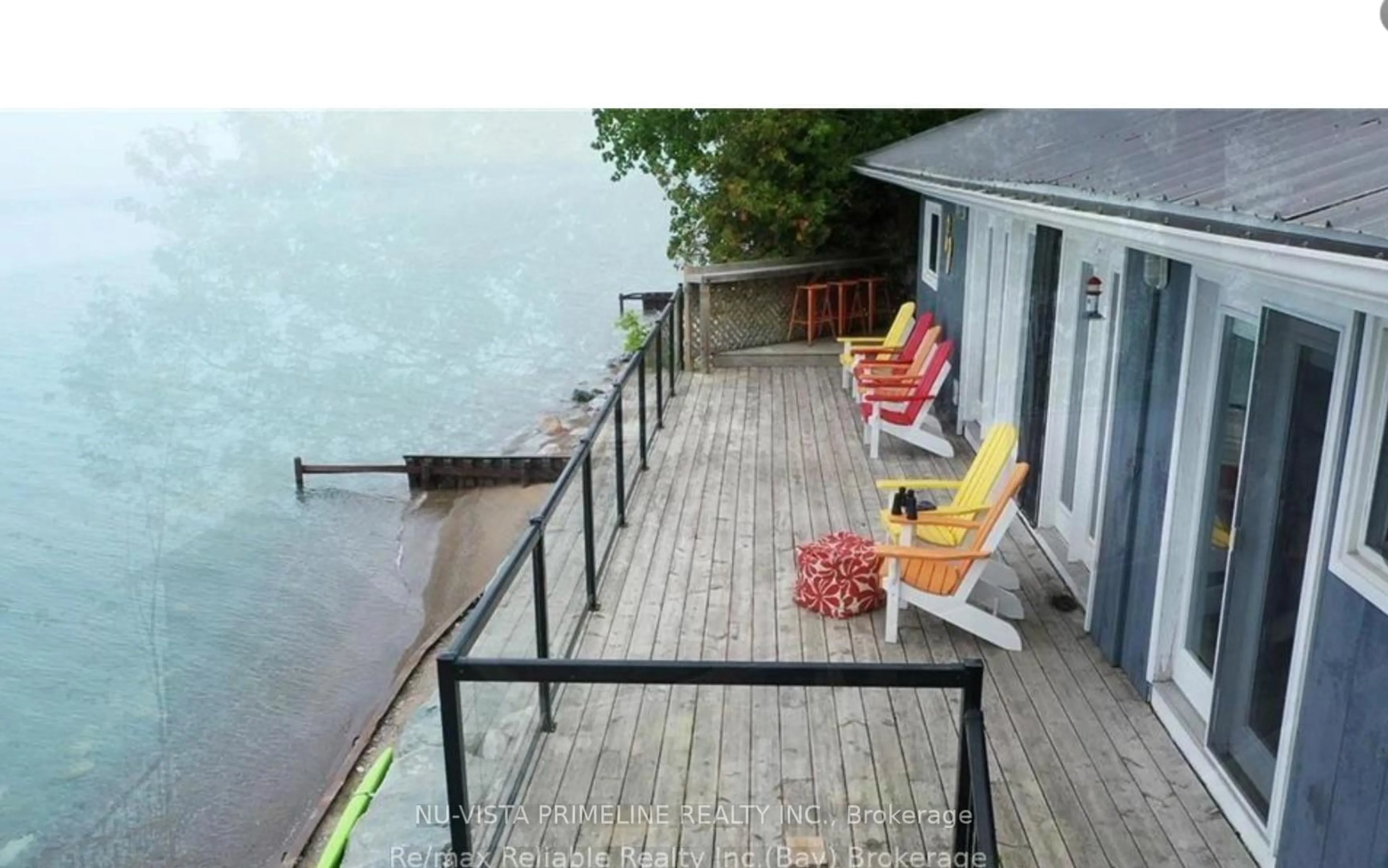 Patio, water/lake/river/ocean view for 84437 A Sundown Crt, Ashfield-Colborne-Wawanosh Ontario N7A 3X9