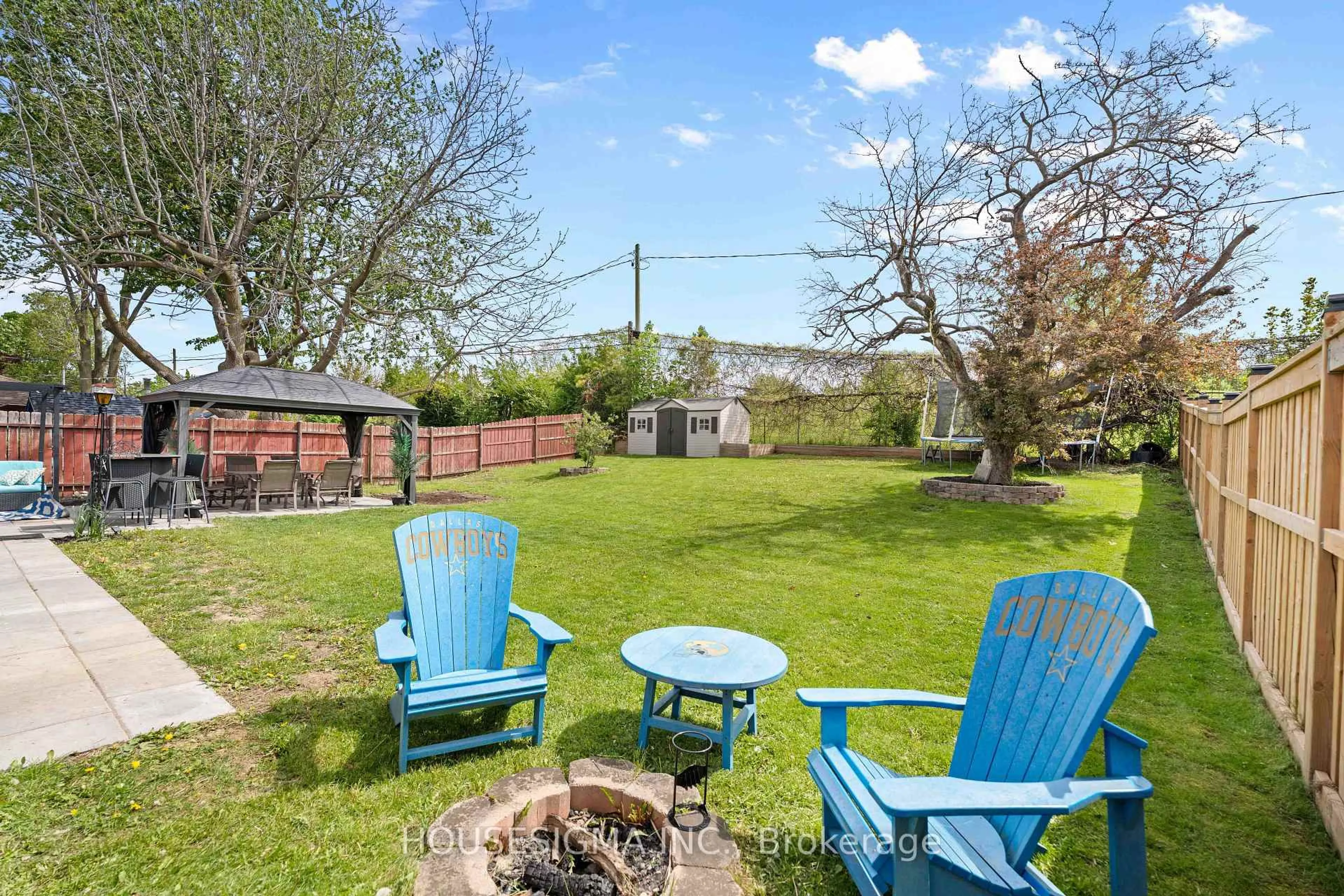 Patio, water/lake/river/ocean view for 244 Burlington St, London South Ontario N5Z 3W5