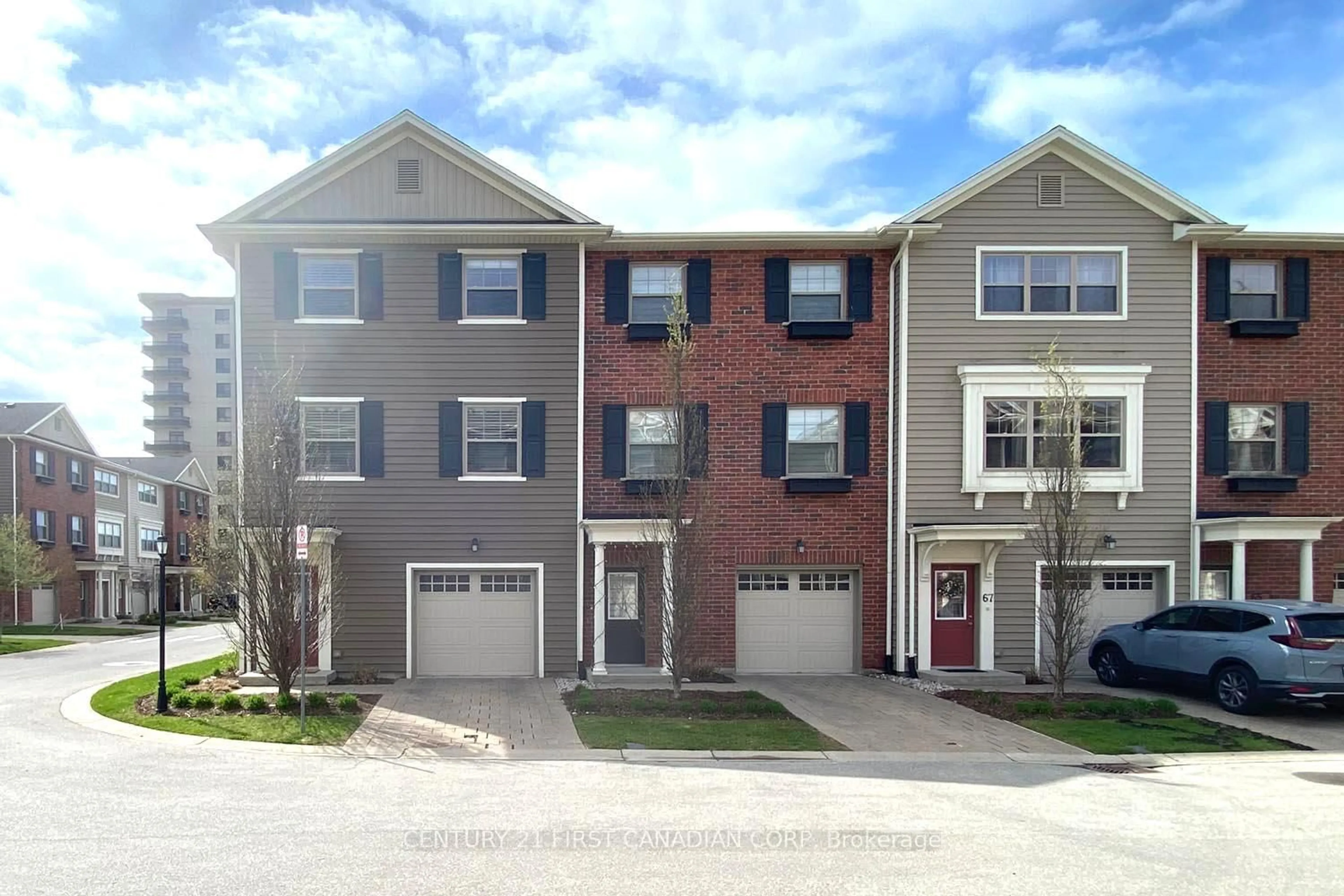 Unknown for 1040 CORONATION Dr #71, London North Ontario N6G 0R8