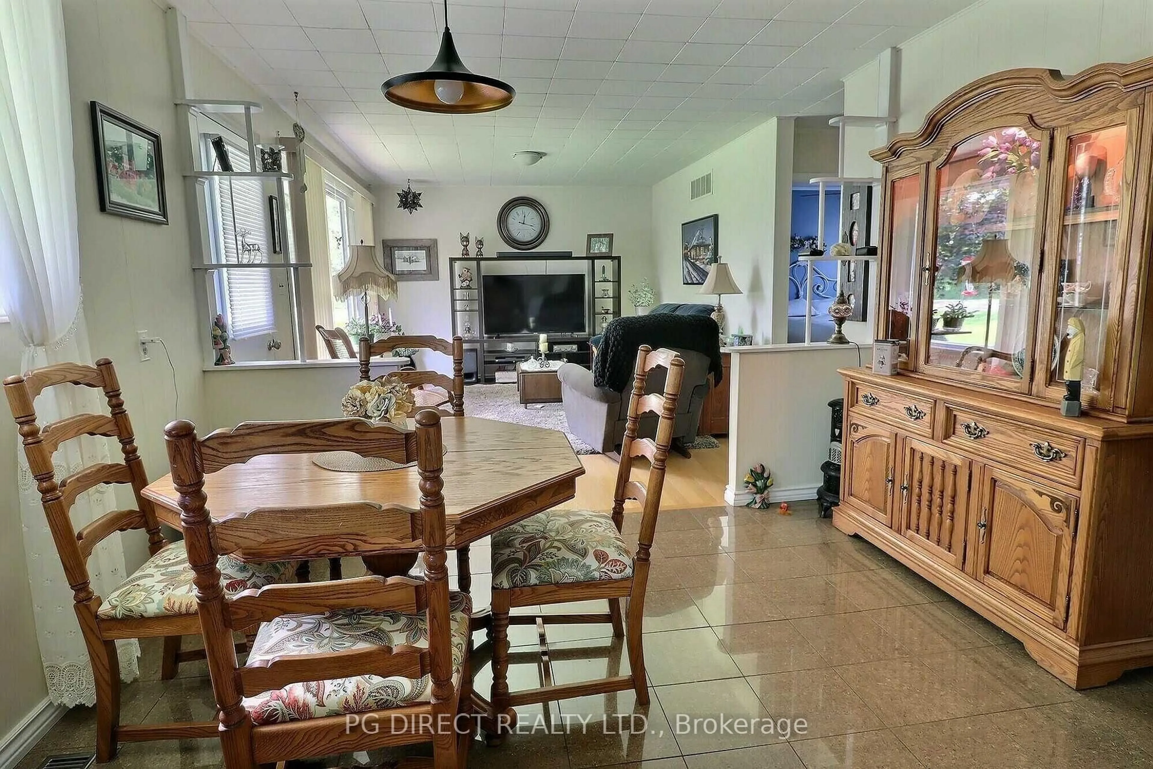 Dining room, unknown for 3602 Maple Ave, Augusta Ontario K0E 1T0