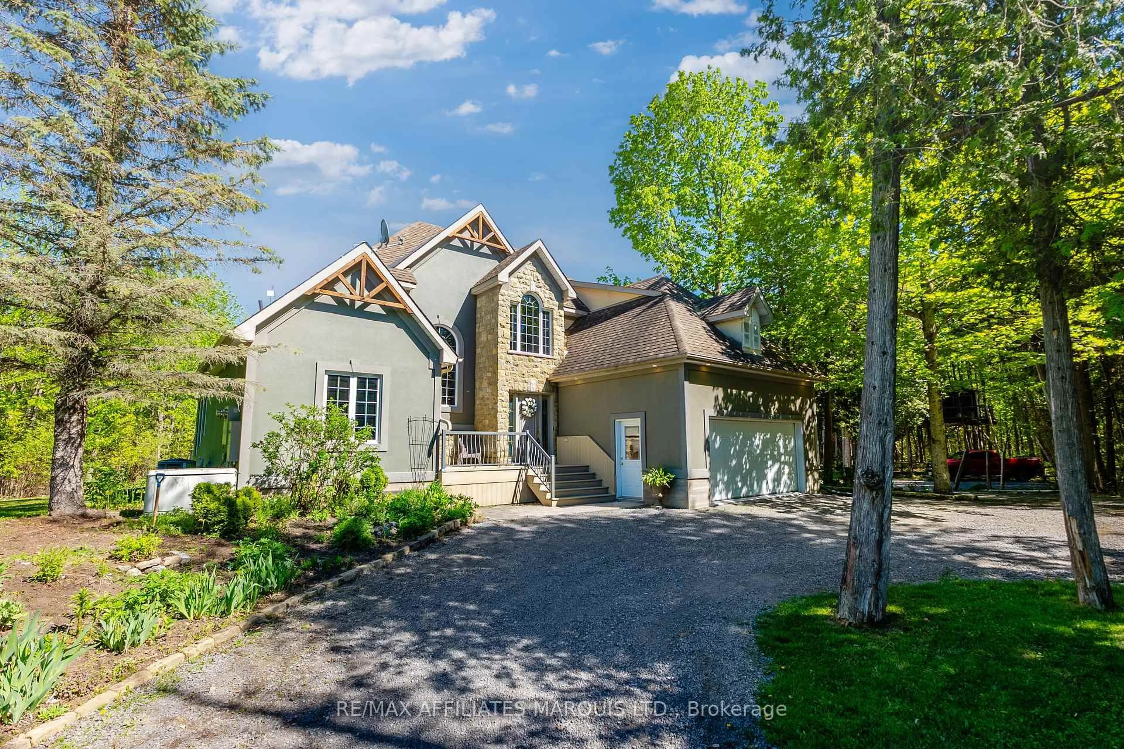 Unknown for 17630 Cameron Rd, South Stormont Ontario K0C 2A0