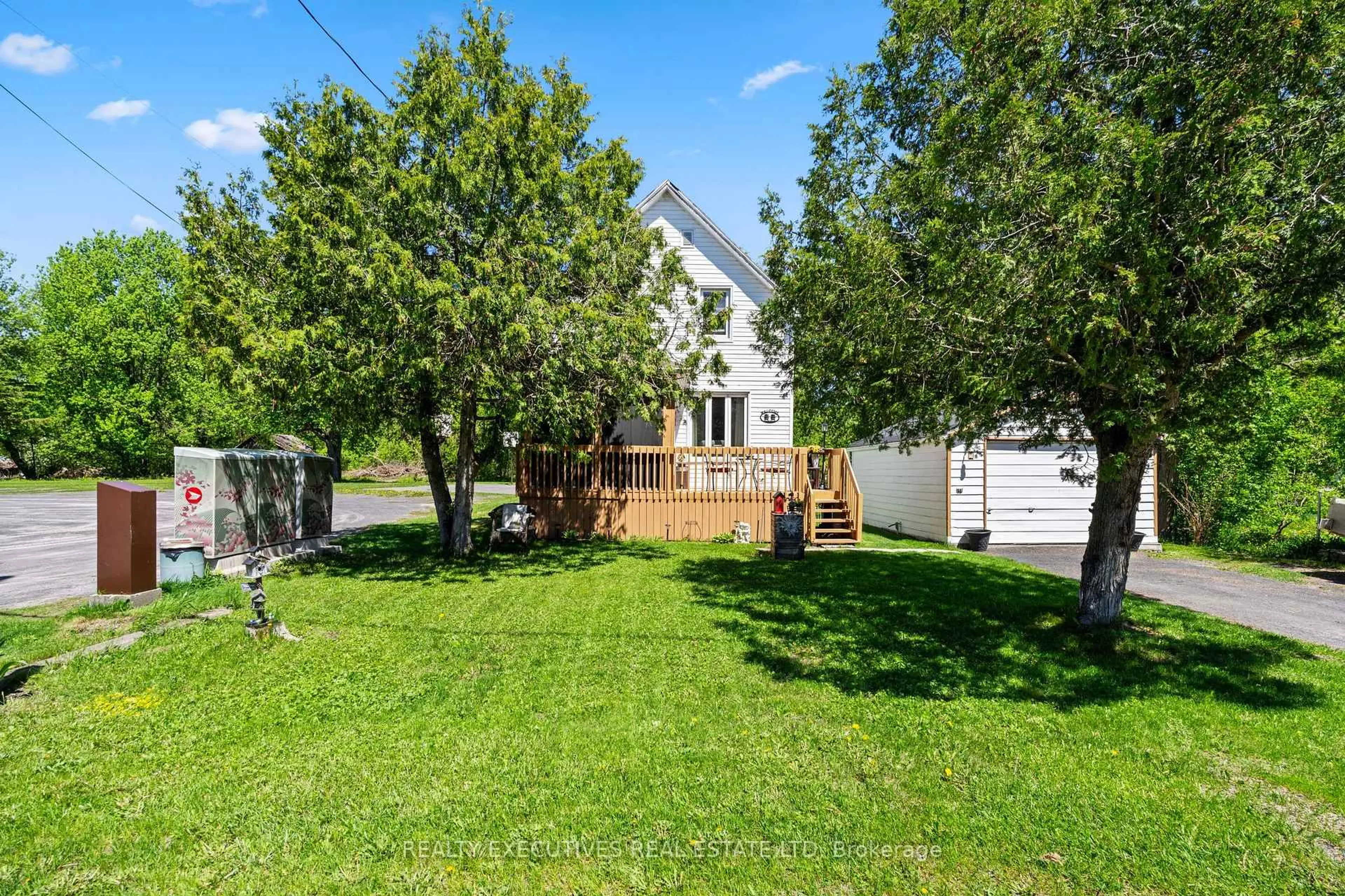 A pic from outside/outdoor area/front of a property/back of a property/a pic from drone, street for 2805 County 30 Rd, North Glengarry Ontario K0C 1A0