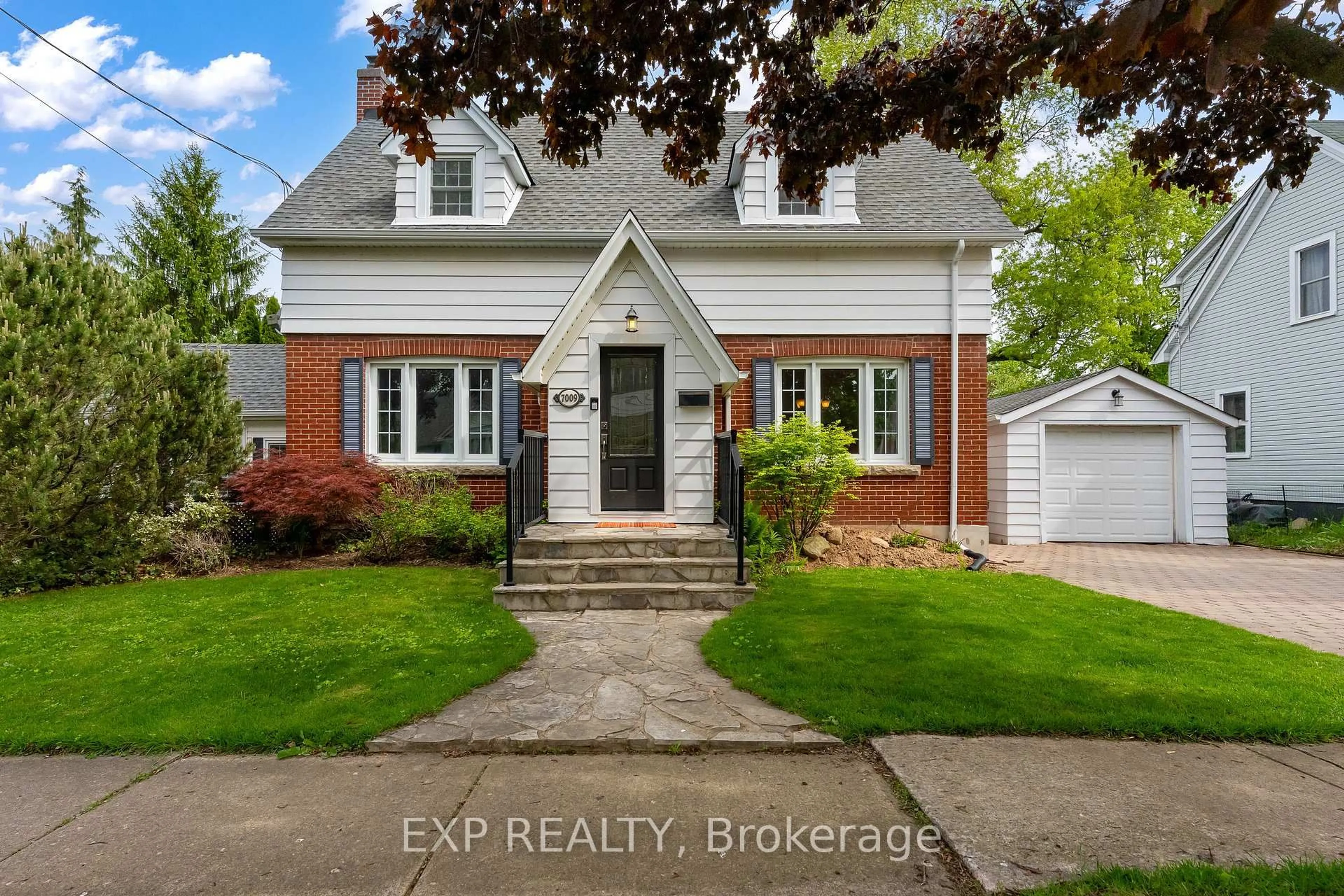 Home with brick exterior material, street for 7009 High St, Niagara Falls Ontario L2G 1P1