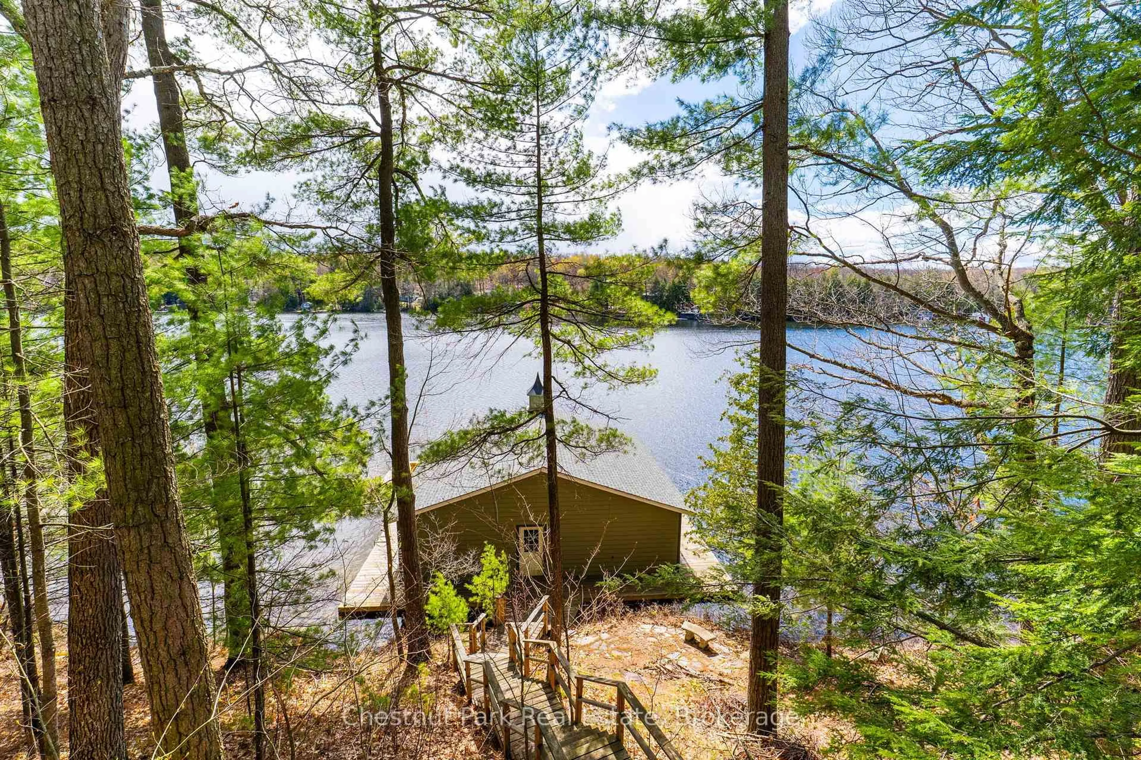 Unknown for 1086 Pennwood Rd ##8, Muskoka Lakes Ontario P0B 1J0