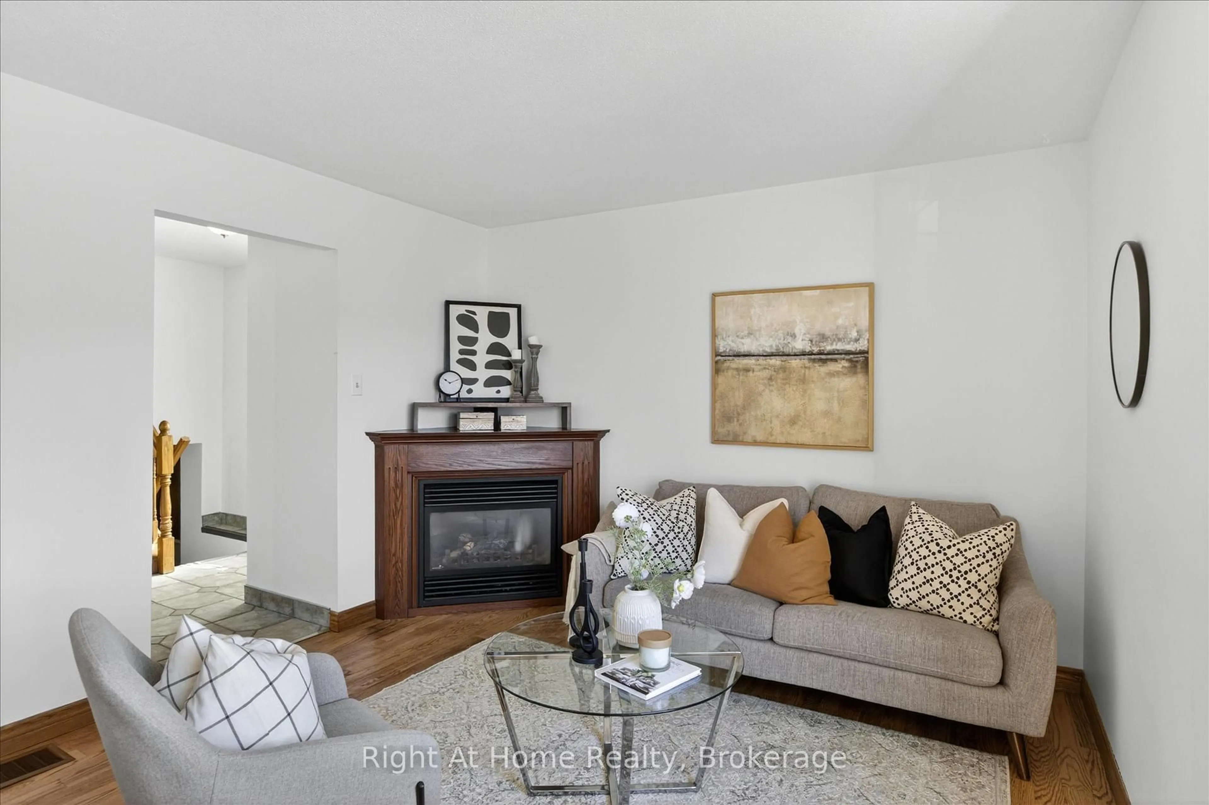 Living room with furniture, unknown for 278 Mcfarlane St, Peterborough Ontario K9H 1K4