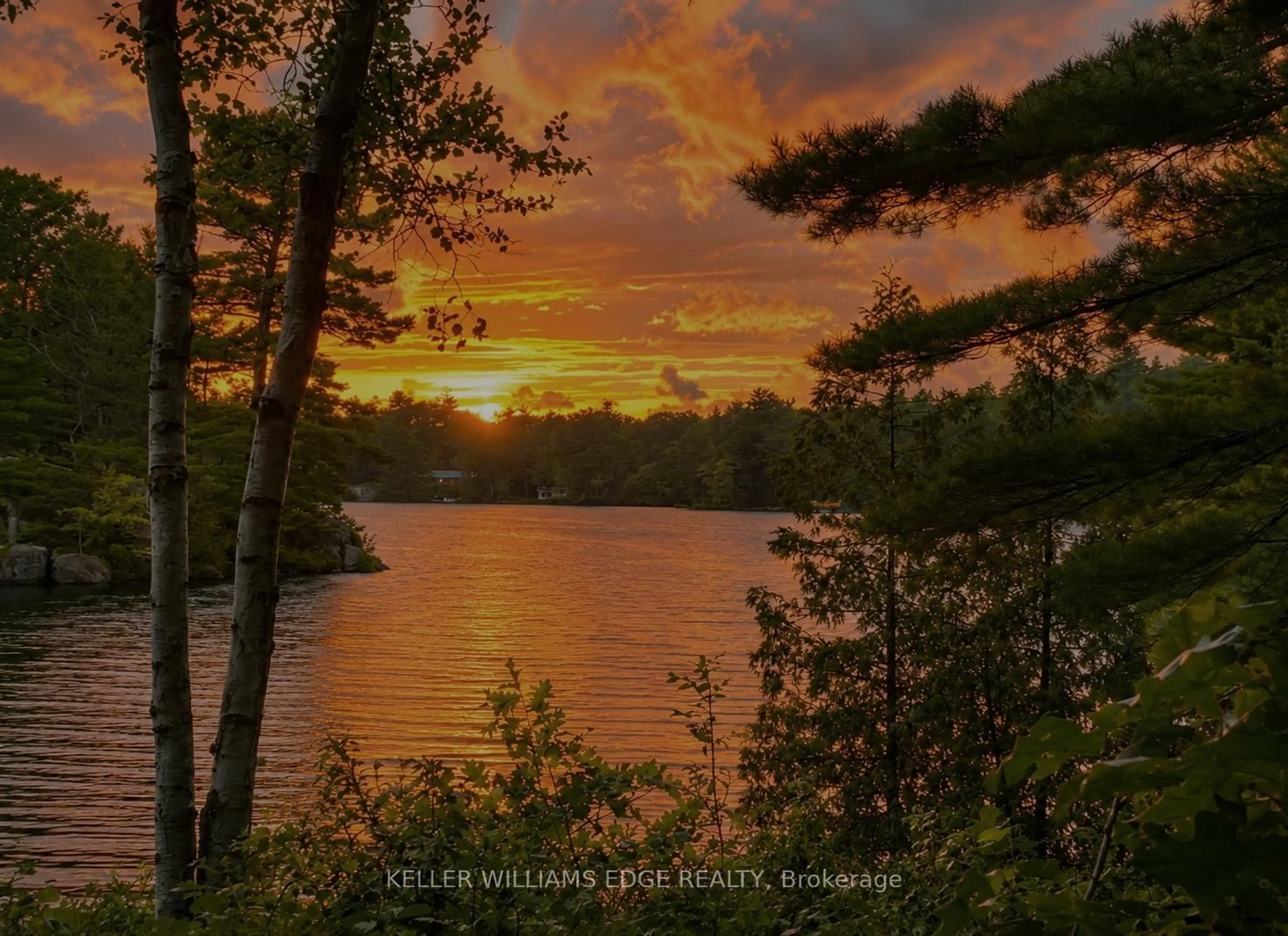 Blurry image for 216 Smooth Rock Rd, Georgian Bay Ontario L0K 1S0