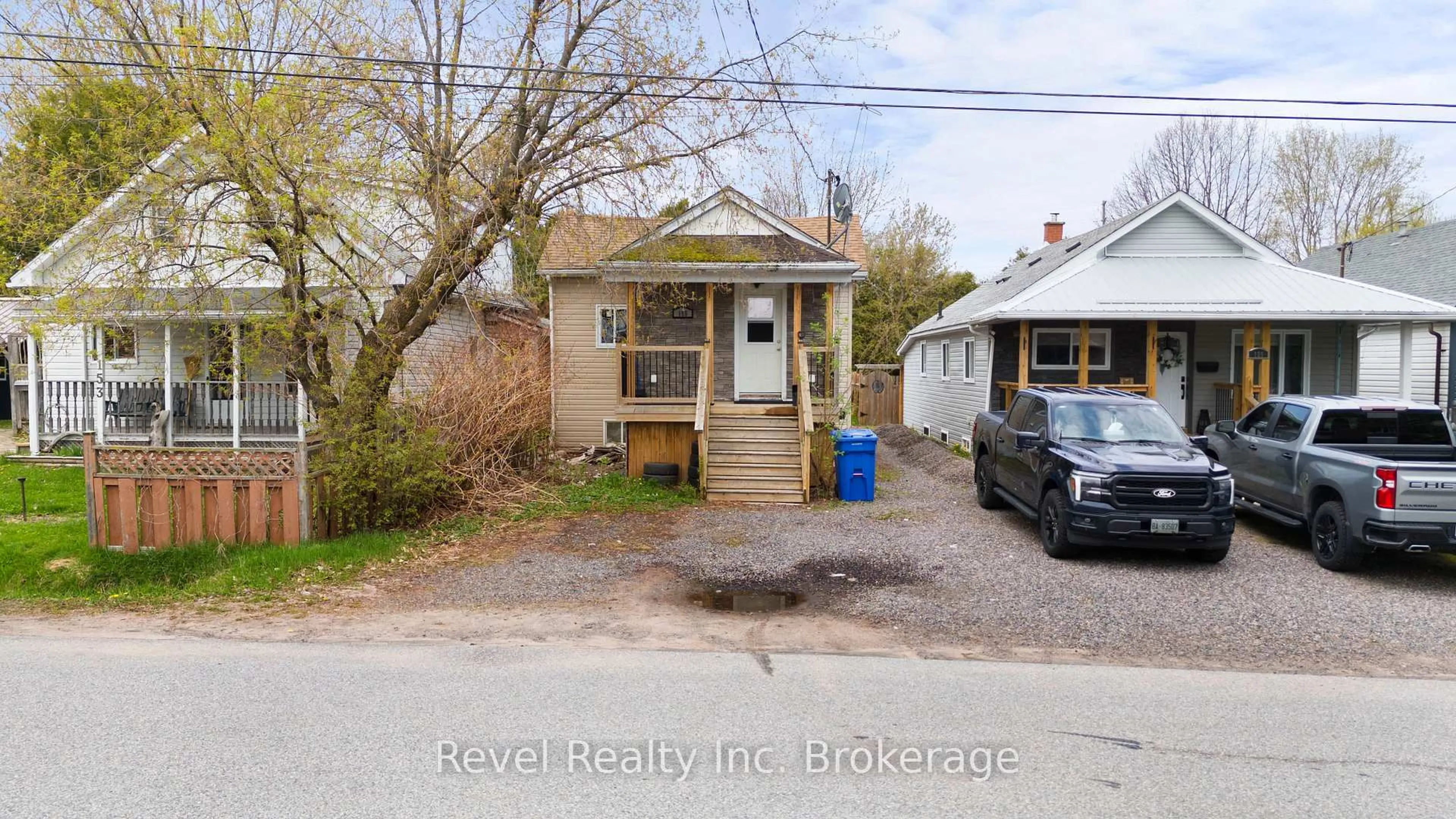 Unknown for 155 Duke St, North Bay Ontario P1B 6E5