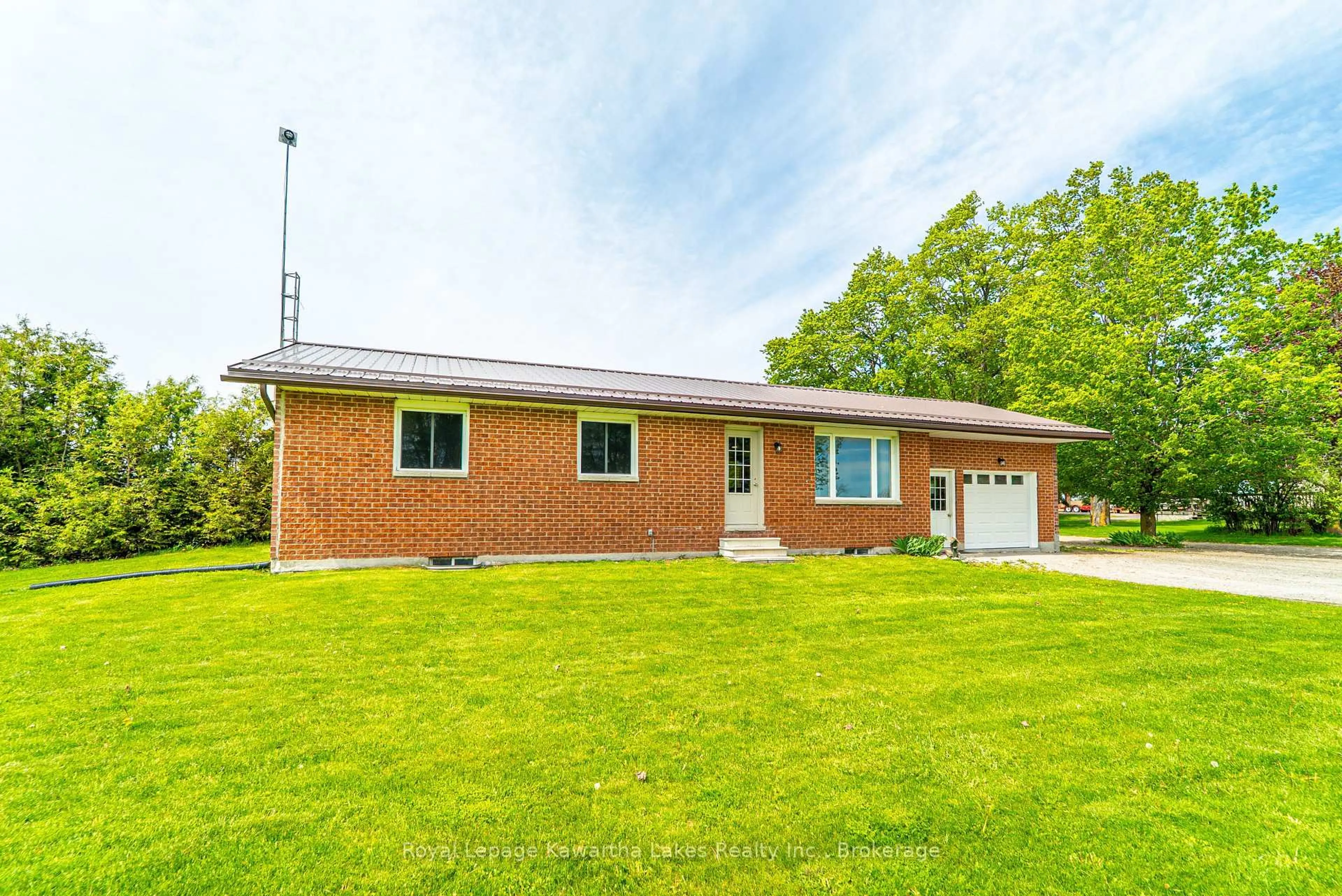 Home with brick exterior material, building for 1343 Elm Tree Rd, Kawartha Lakes Ontario K9V 4R2