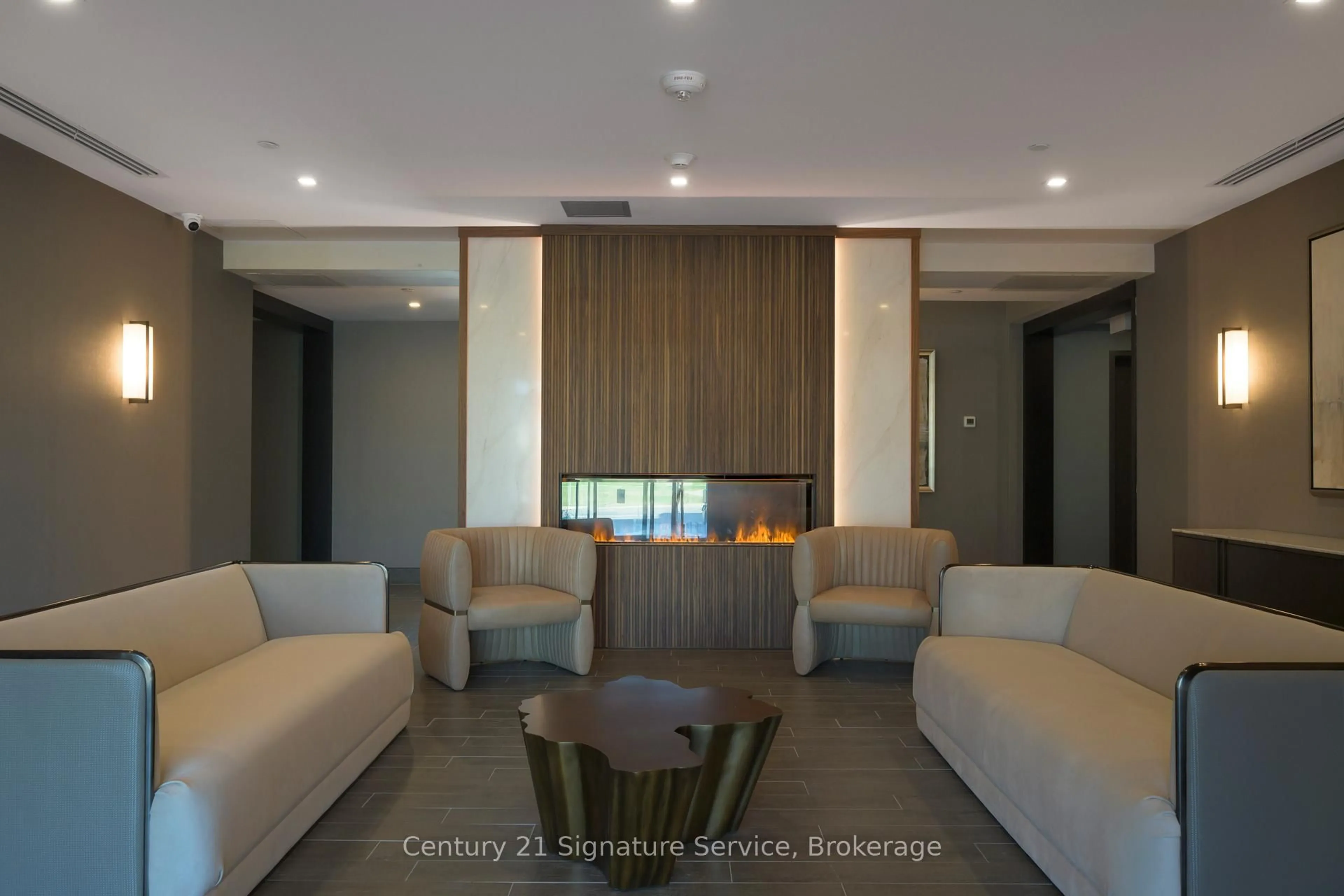 Lobby for 470 Dundas St #1013, Hamilton Ontario L8B 2A6
