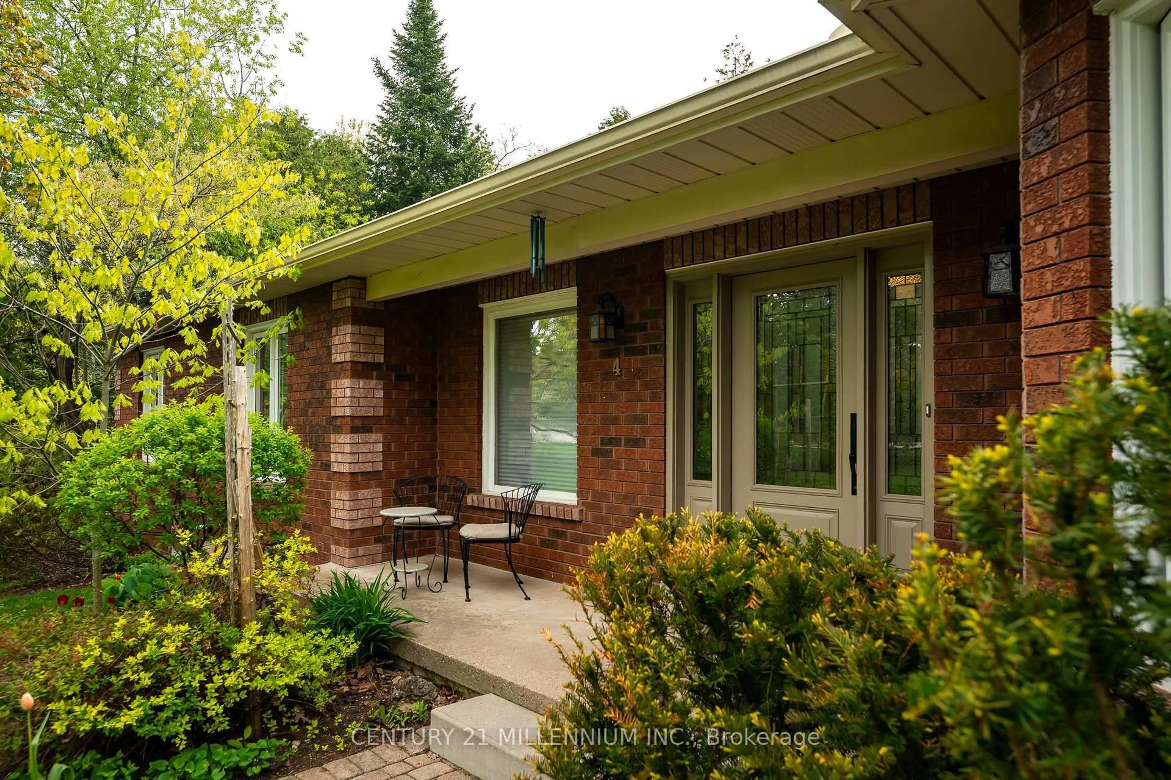Home with brick exterior material, street for 4 Brucedale Blvd, Mono Ontario L9W 4N9