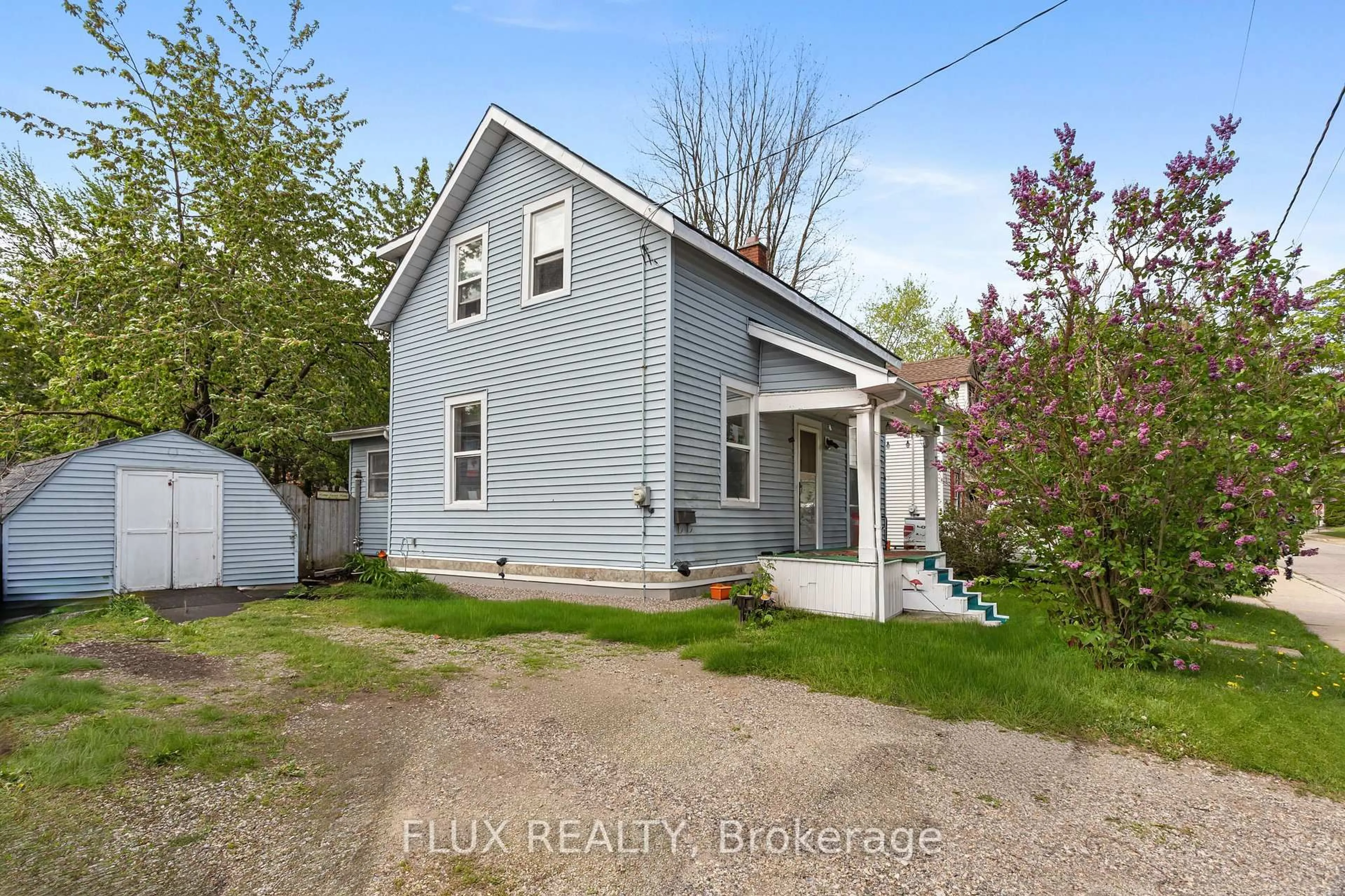A pic from outside/outdoor area/front of a property/back of a property/a pic from drone, street for 21 Brant St, Stratford Ontario N5A 3X1
