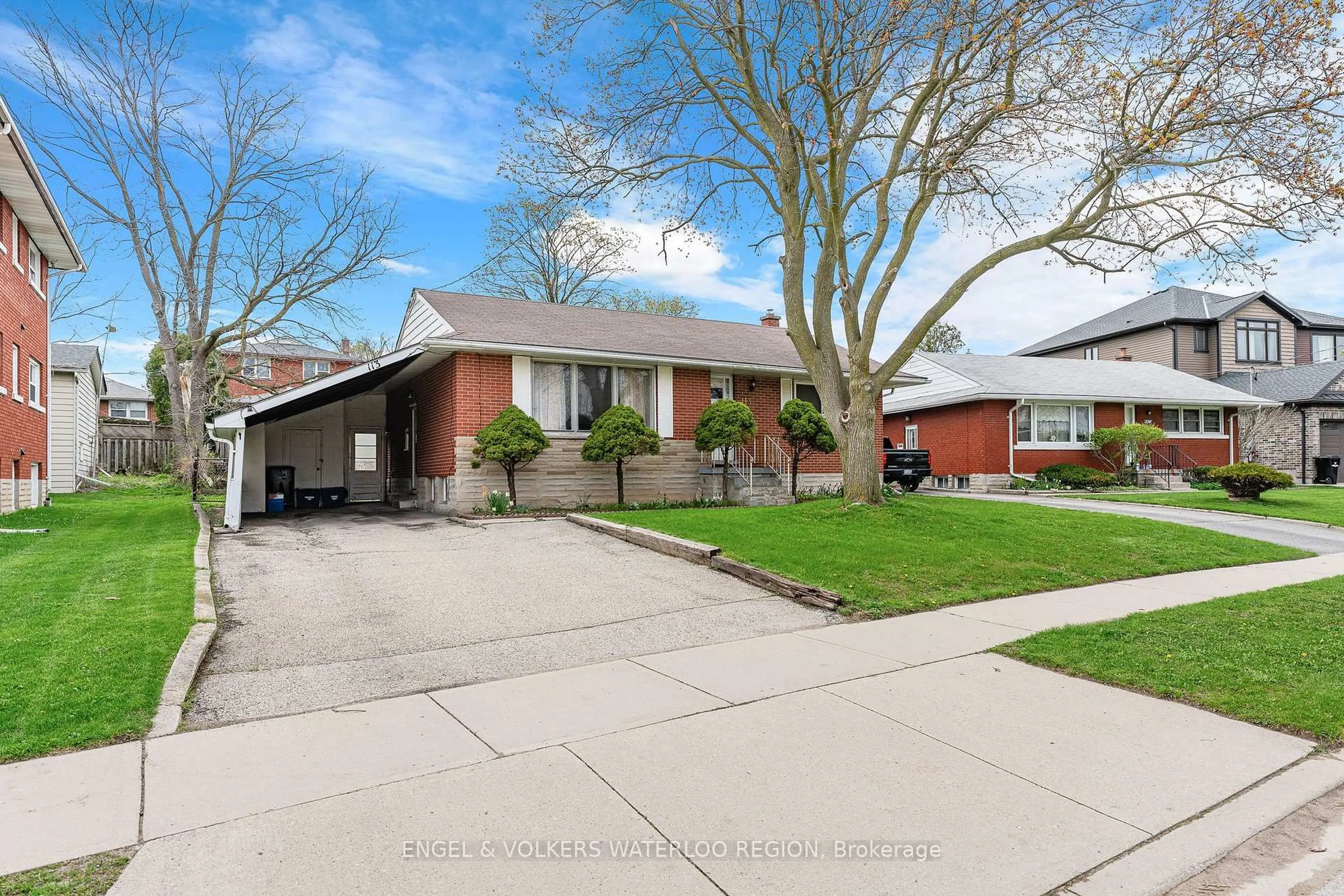 Home with brick exterior material, street for 113 Plymouth Rd, Kitchener Ontario N2G 3G7