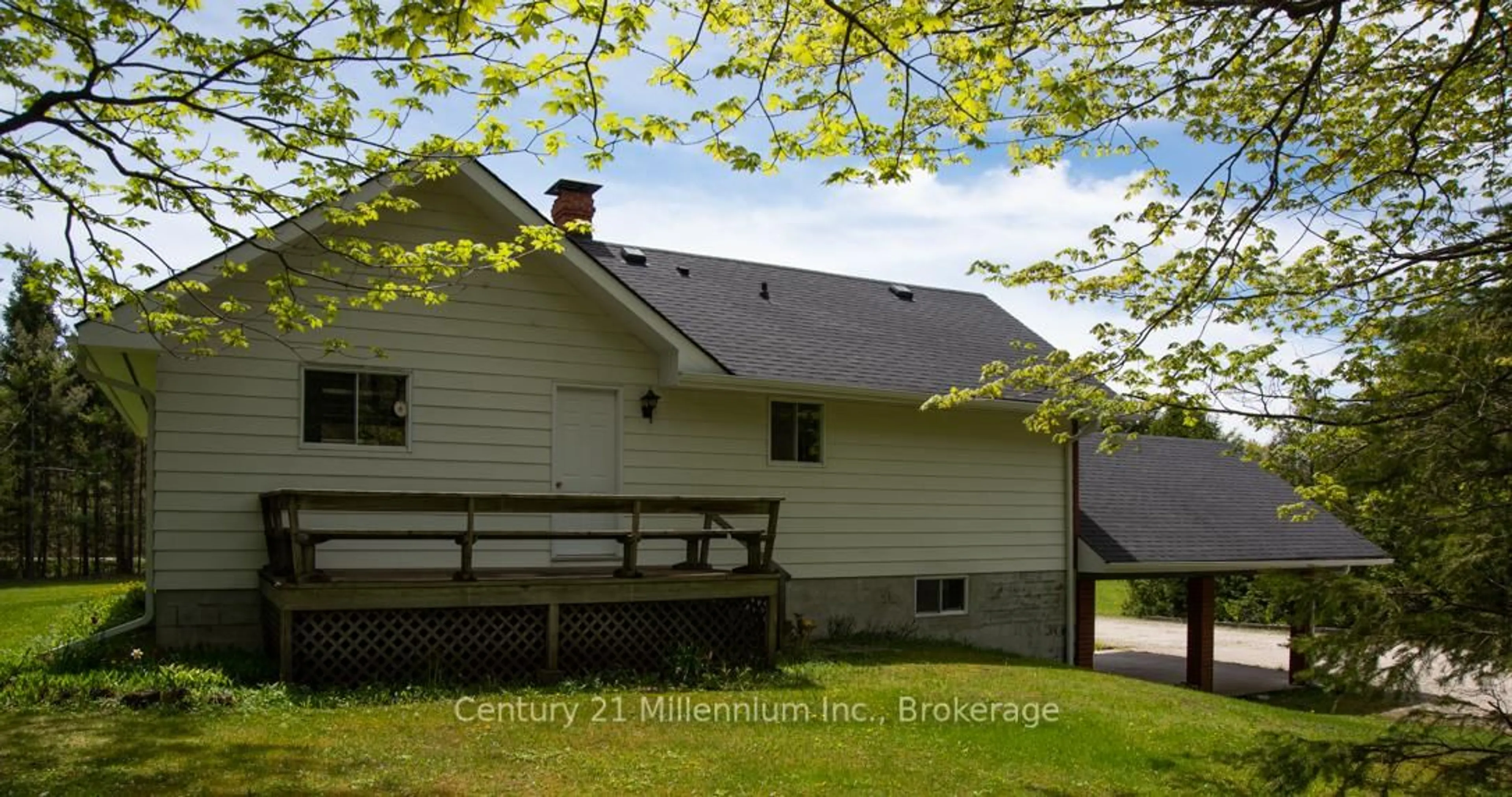 Unknown for 569025 6 Sdrd, Blue Mountains Ontario N0H 2E0