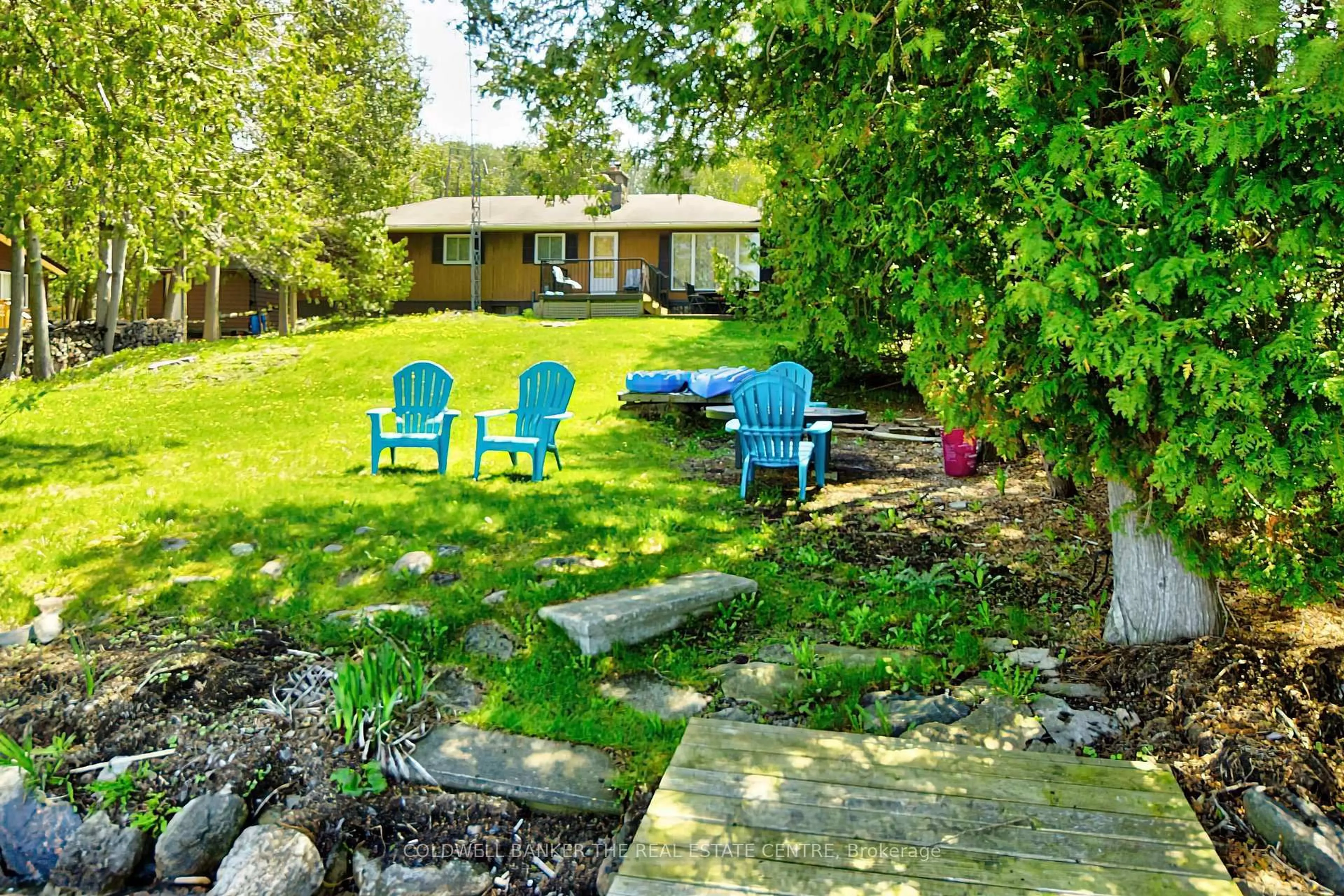 Patio, water/lake/river/ocean view for 46 Iris Dr, Kawartha Lakes Ontario K0M 1G0