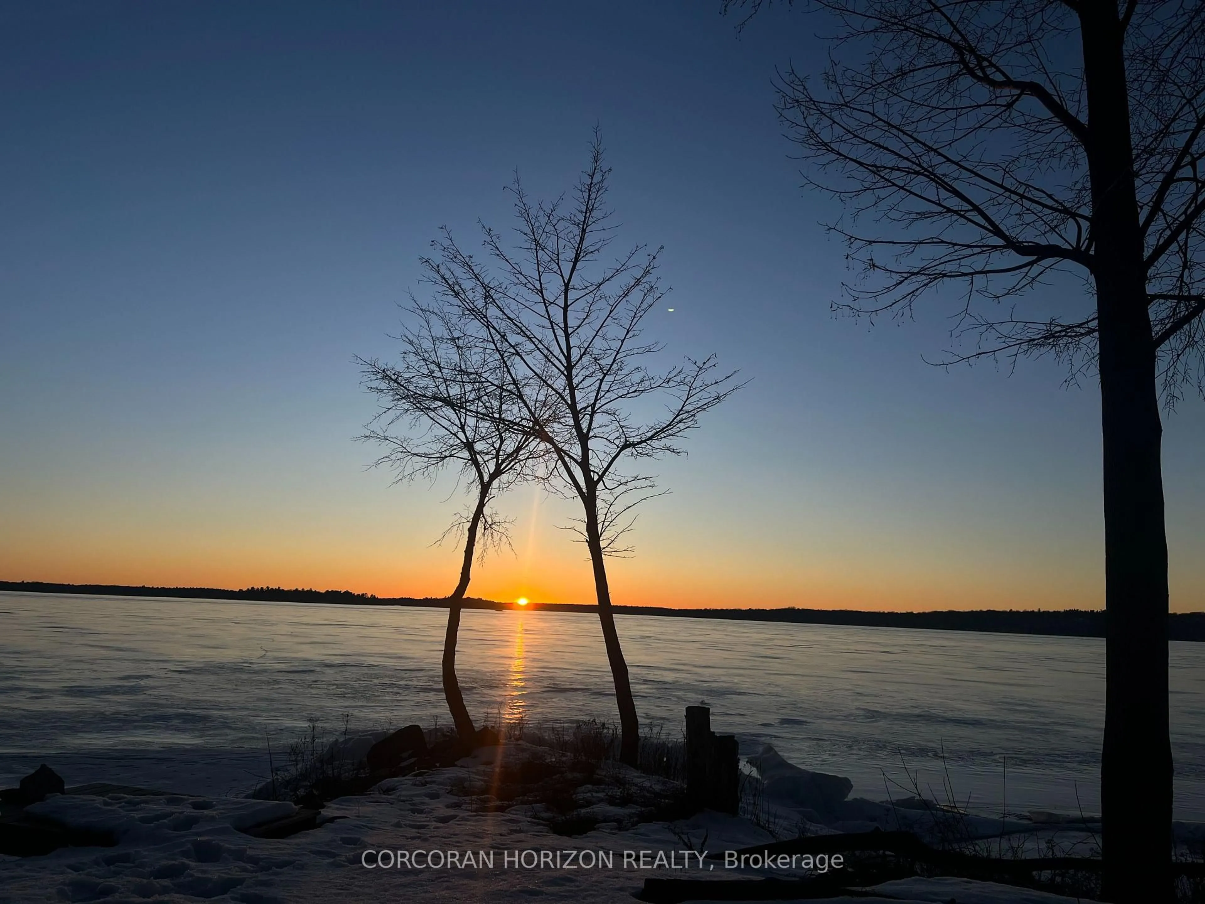 Blurry image for 409 Marble Point Rd, Limoges Ontario K0K 2M0