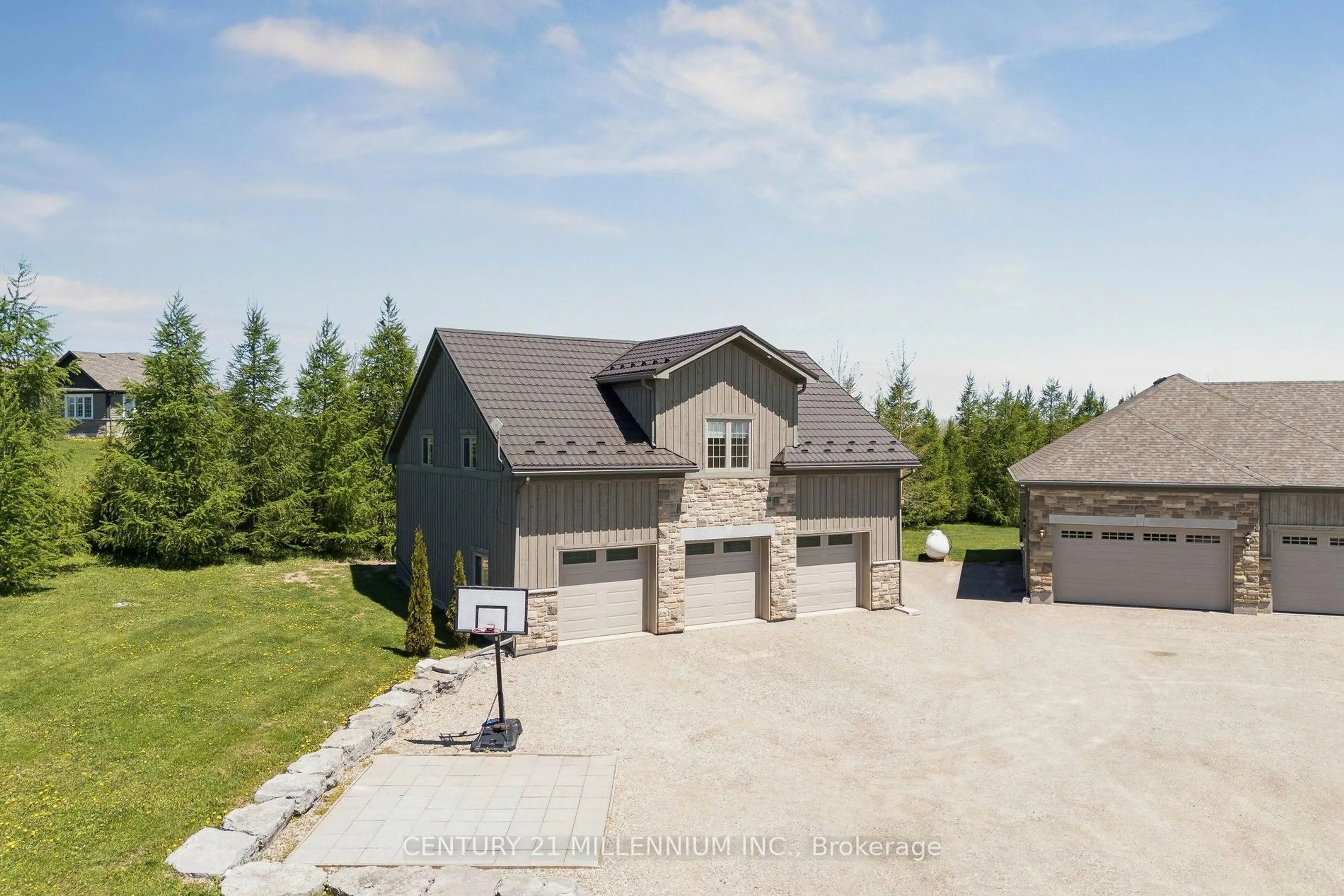 A pic from outside/outdoor area/front of a property/back of a property/a pic from drone, unknown for 434541 4th Line, Amaranth Ontario L0N 1L0