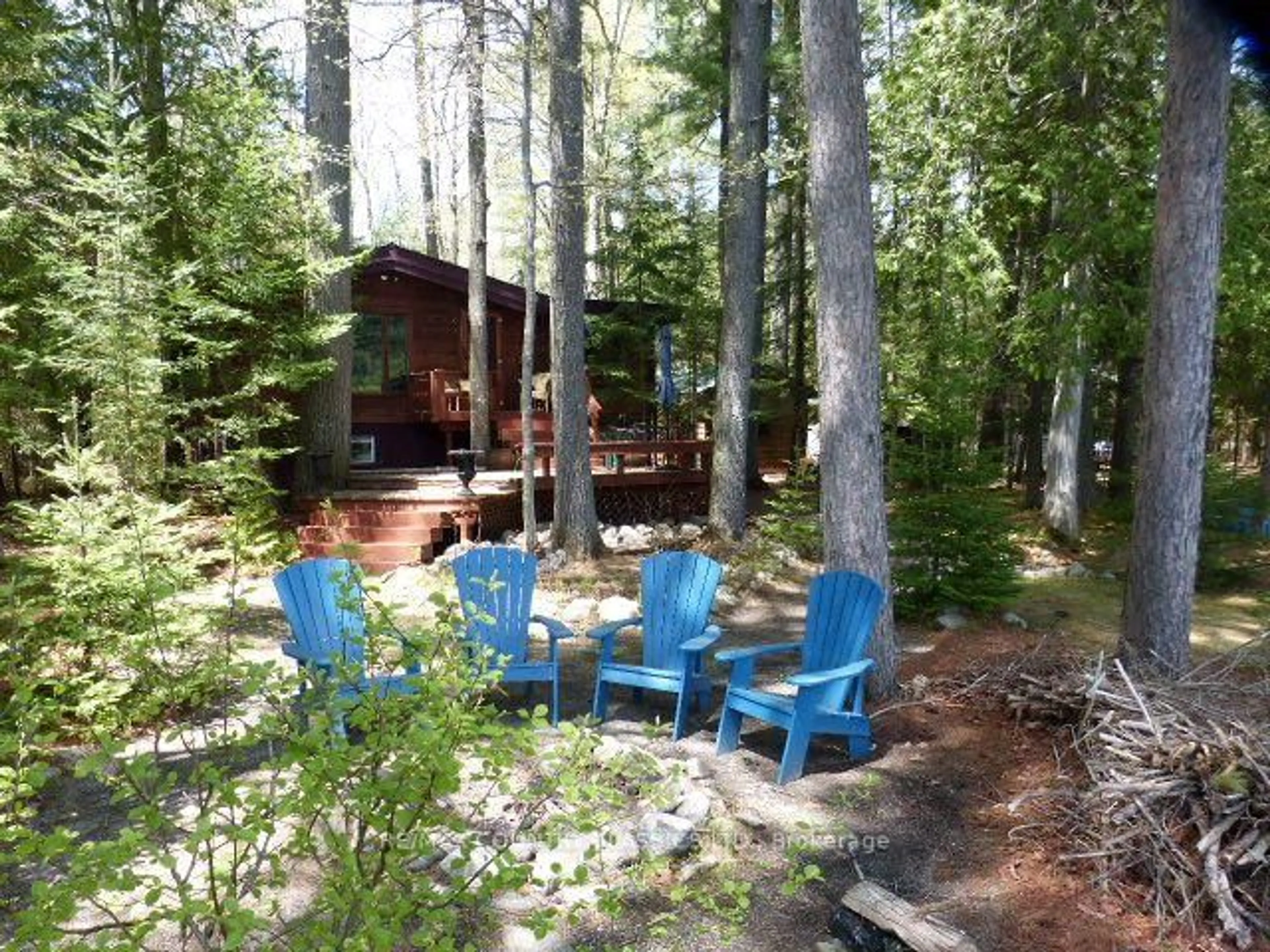 Patio, forest/trees view for 1008 Constance Rd, Dysart et al Ontario K0L 2A0