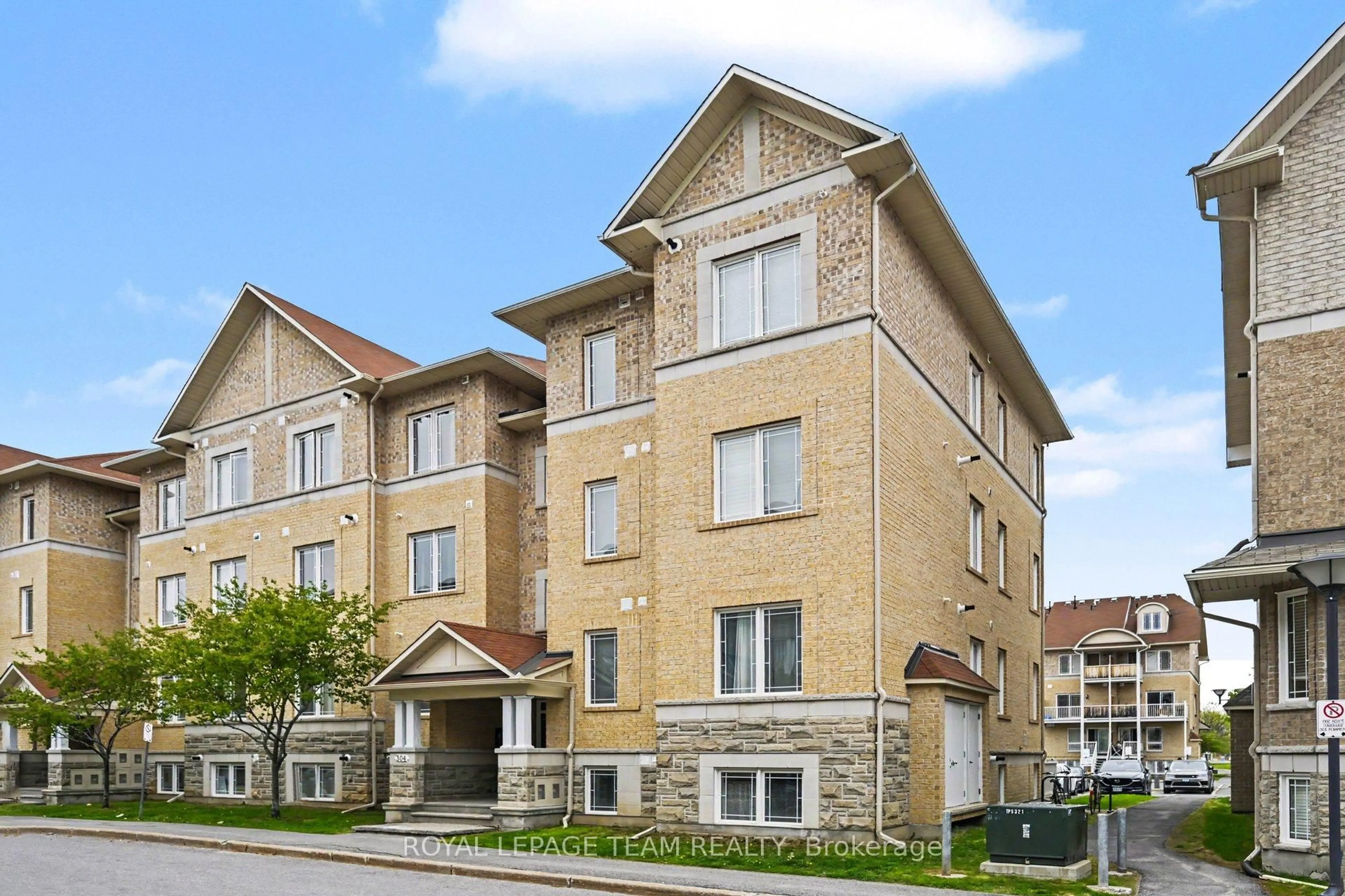 Unknown for 304 Paseo Private #1, Ottawa Ontario K2G 4N8