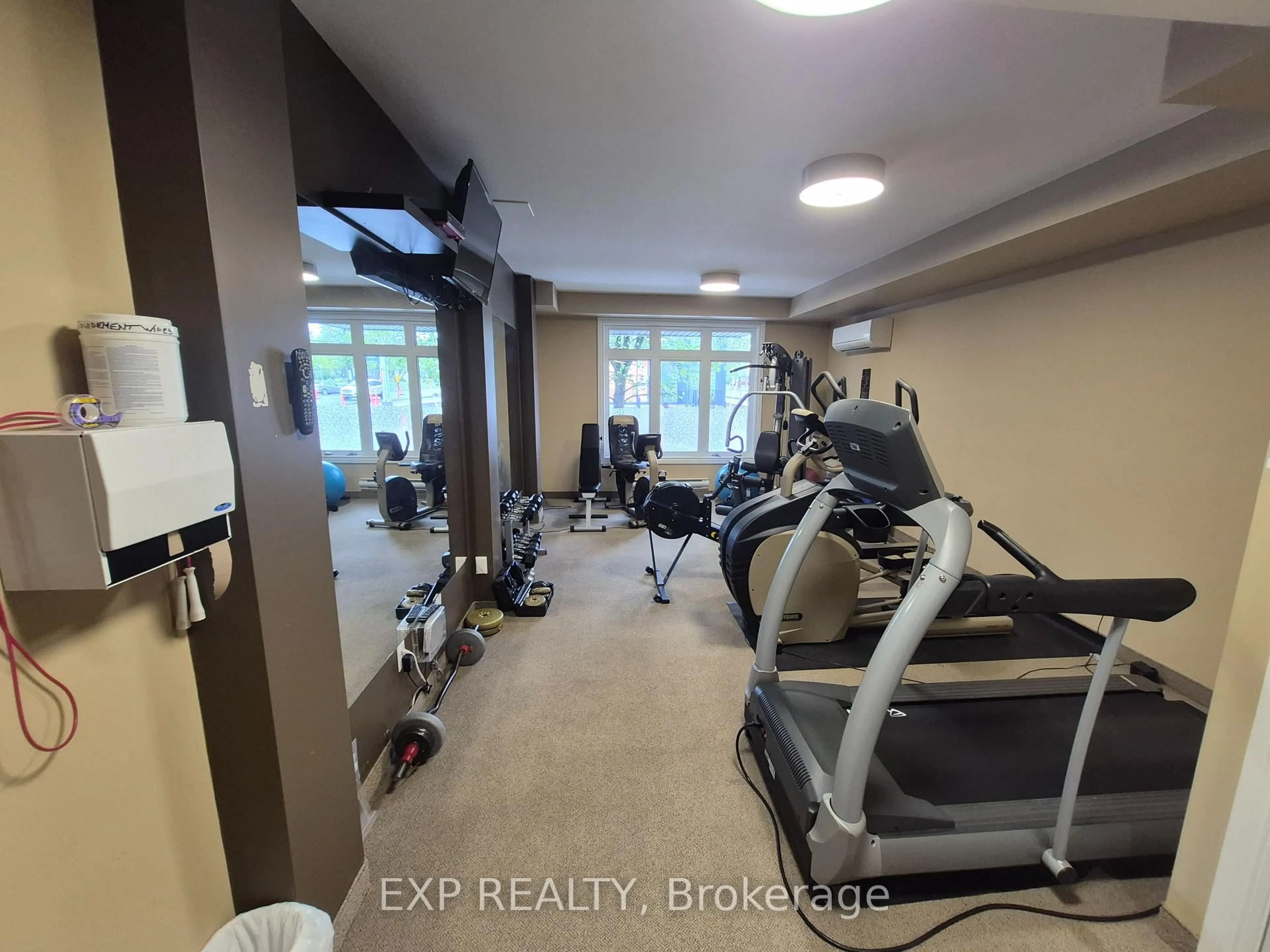 Gym or fitness room for 323 Winona Ave #10, Ottawa Ontario K1Z 5H3