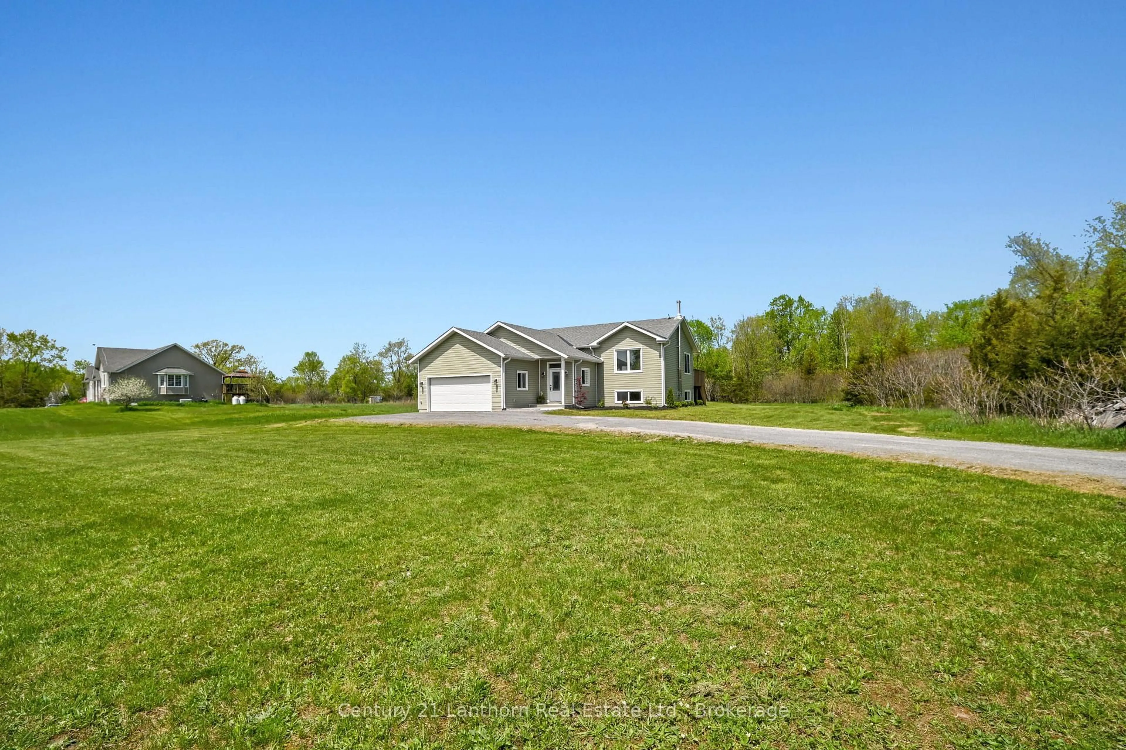 A pic from outside/outdoor area/front of a property/back of a property/a pic from drone, unknown for 488 Johnston Rd, Thomasburg Ontario K0K 3H0