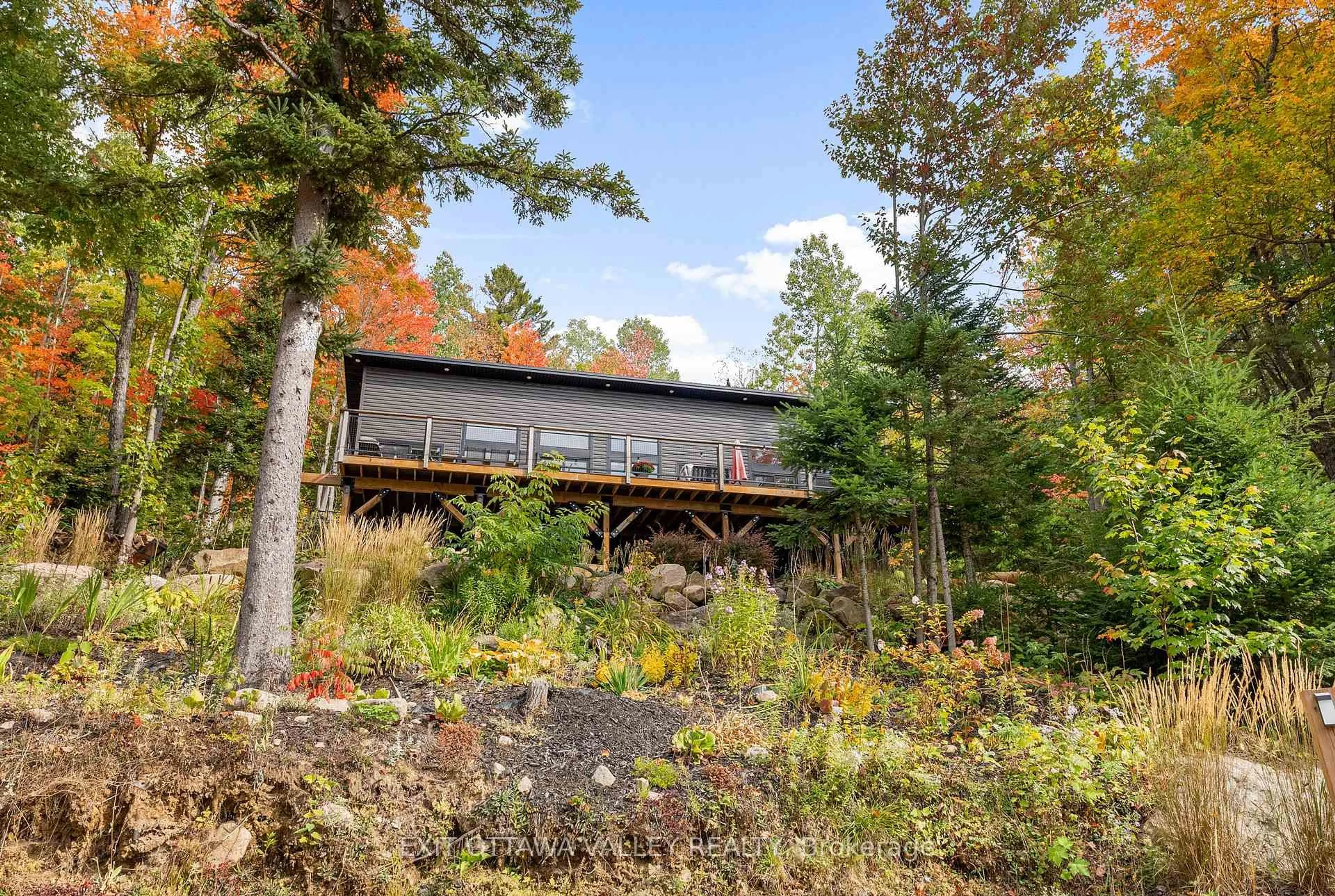 Patio, forest/trees view for 820 Hopefield Rd, Barry's Bay Ontario K0J 1B0