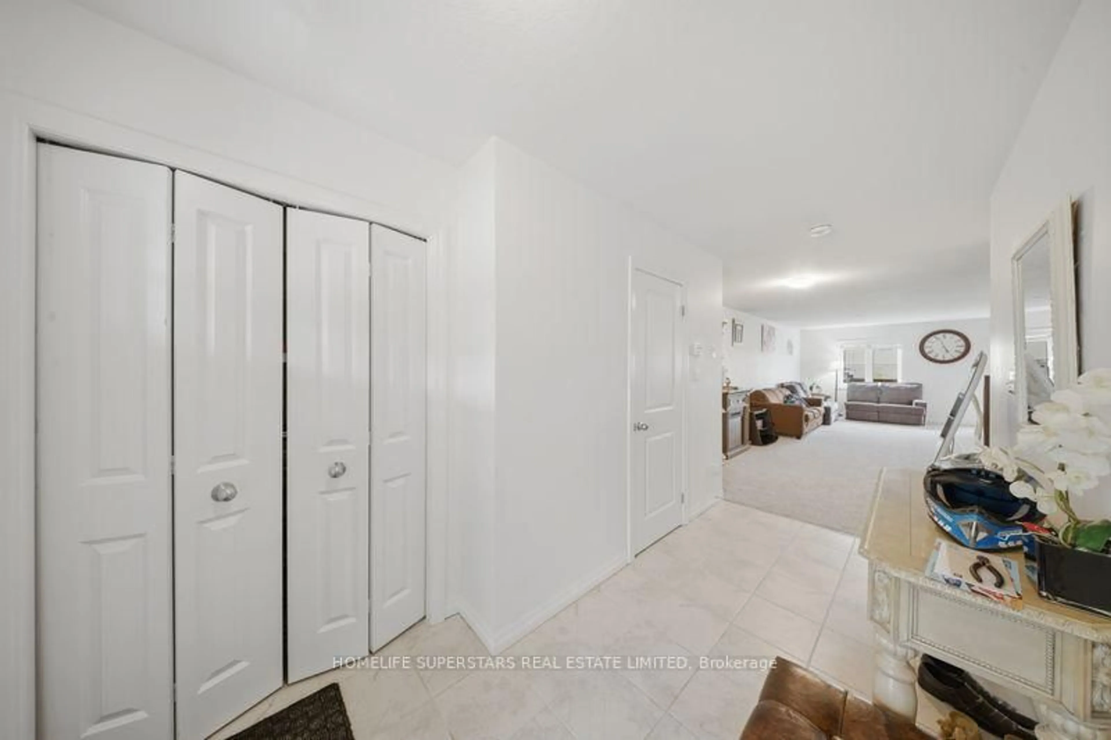 Unknown for 135 Hardcastle Dr, Waterloo Ontario N1S 0A6