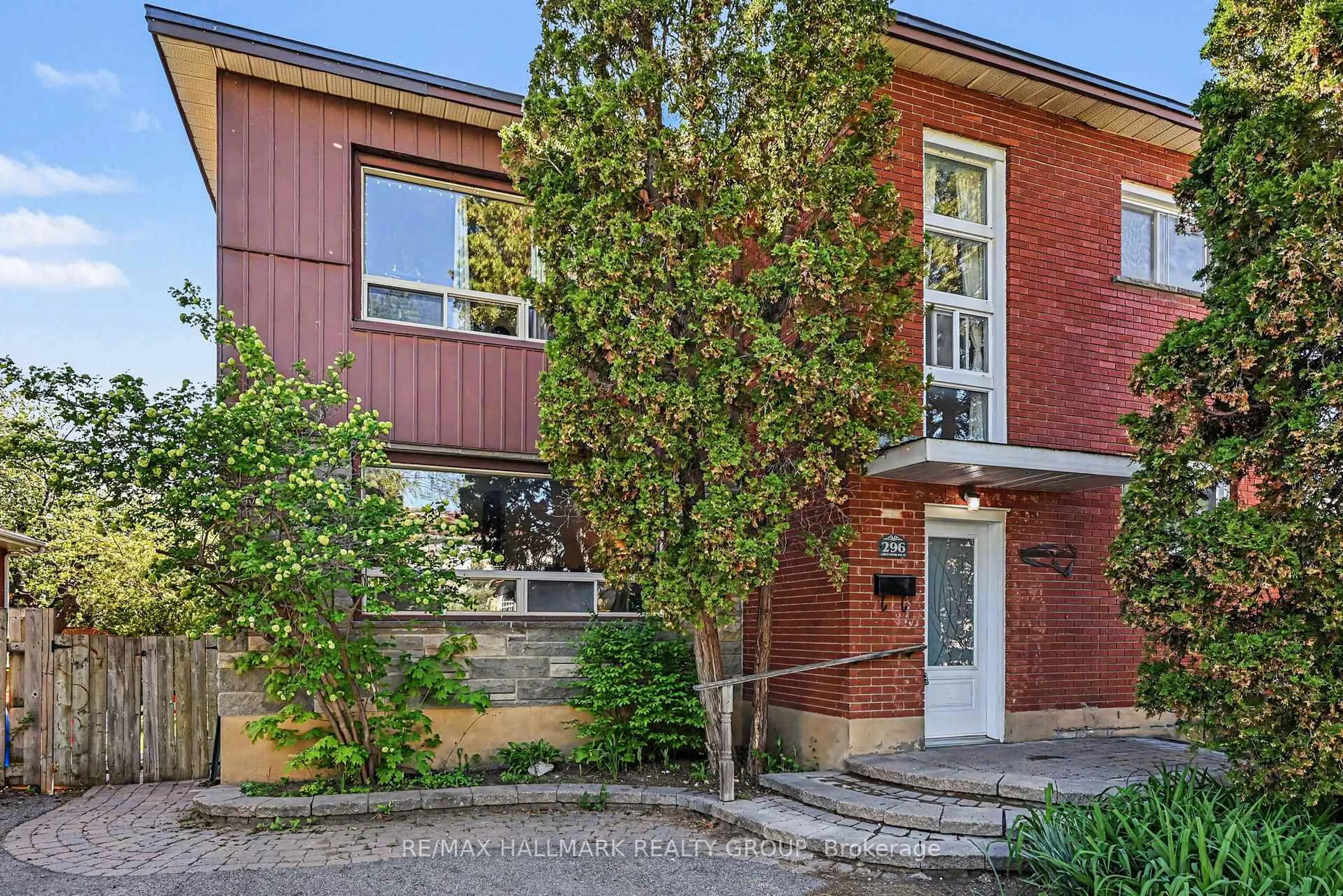 Home with brick exterior material, street for 296 Britannia Rd, Ottawa Ontario K2B 5X4
