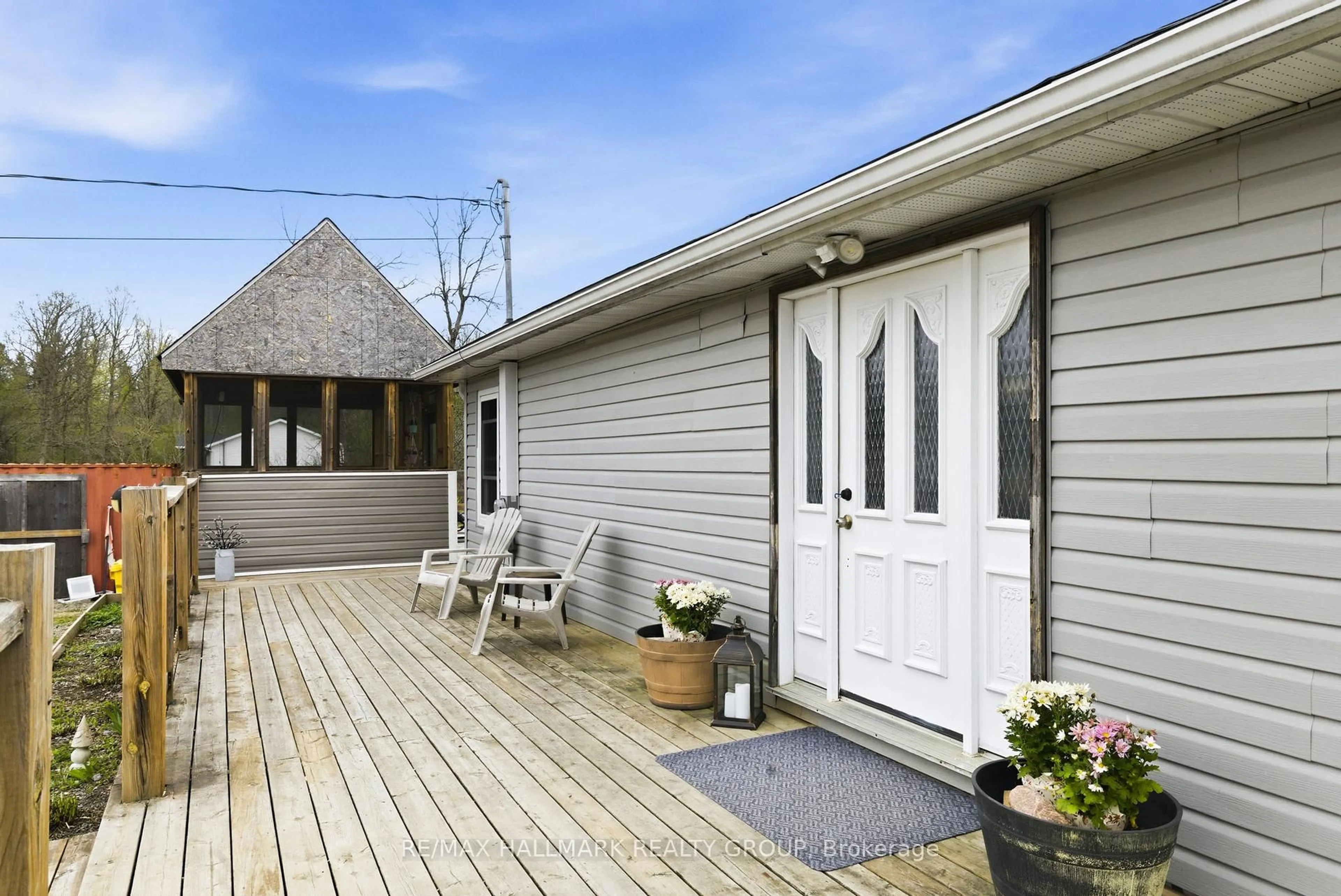 Patio, street for 1509 Drummond Con 6b Concession, Perth Ontario K7H 3C9