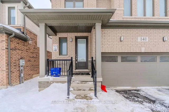 141 Leslie Davis St, North Dumfries 5