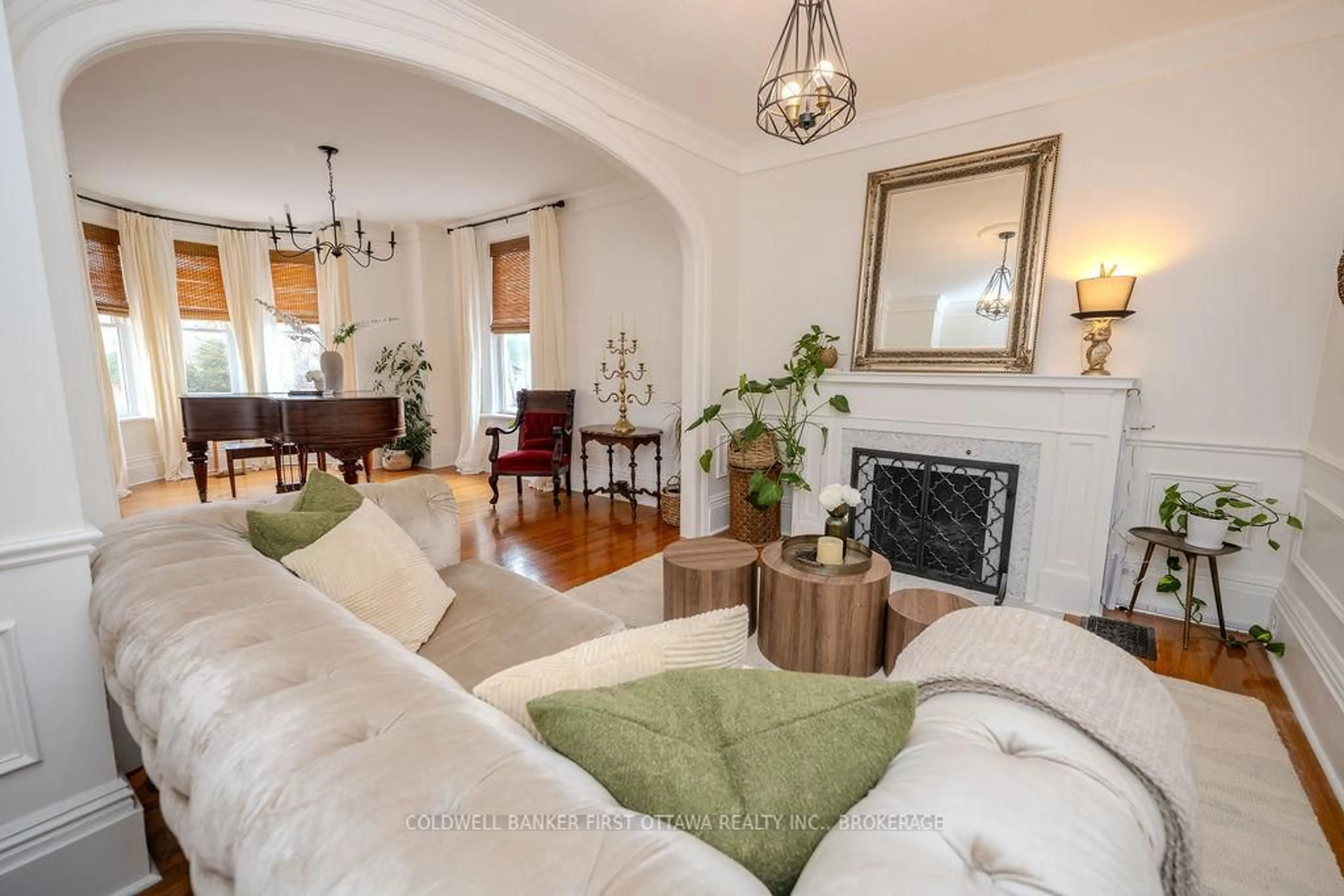 Living room with furniture, unknown for 201 Bridge St, Greater Napanee Ontario K7R 2E5