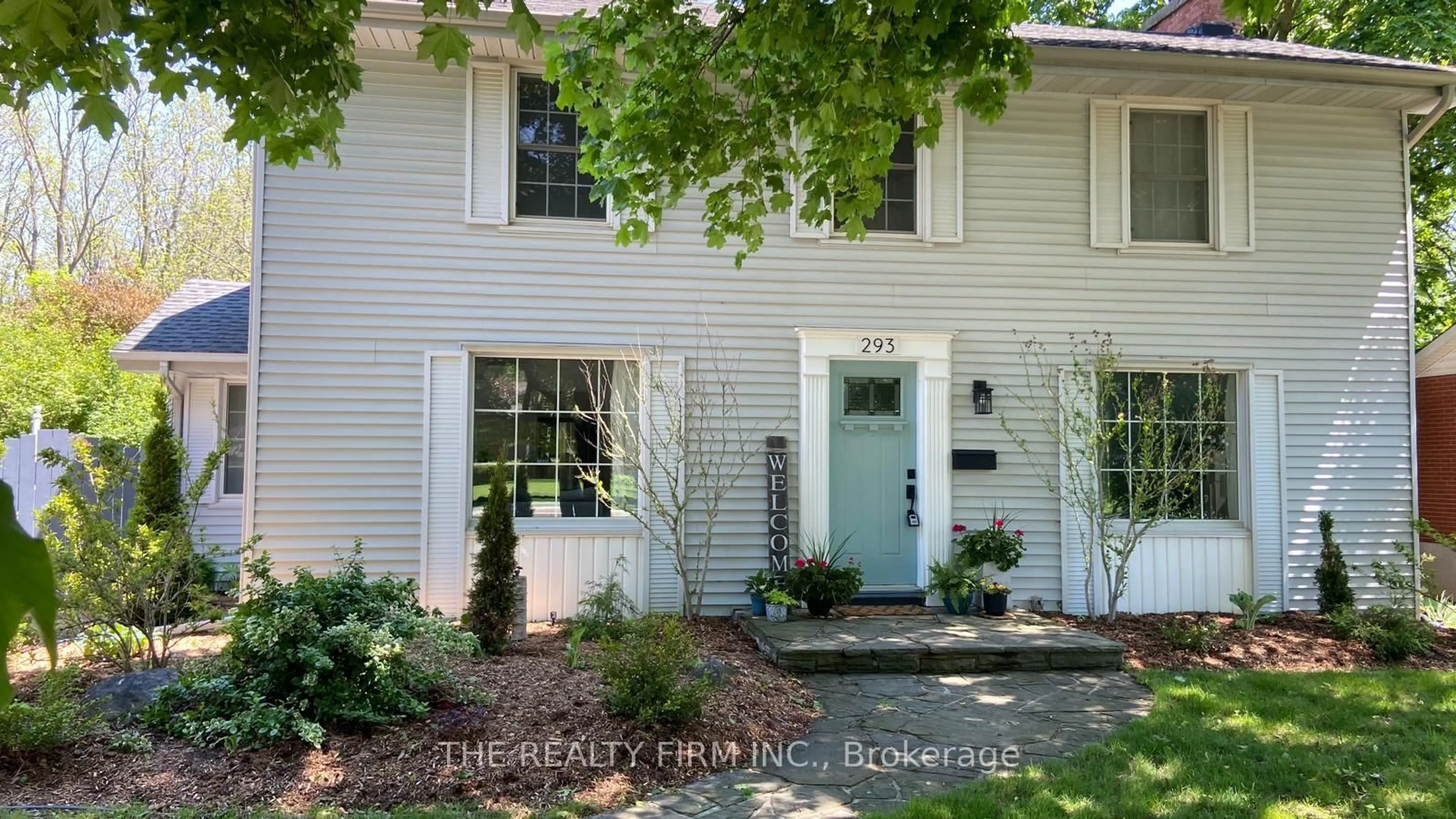 Unknown for 293 Carrie St, Strathroy-Caradoc Ontario N7G 3C9