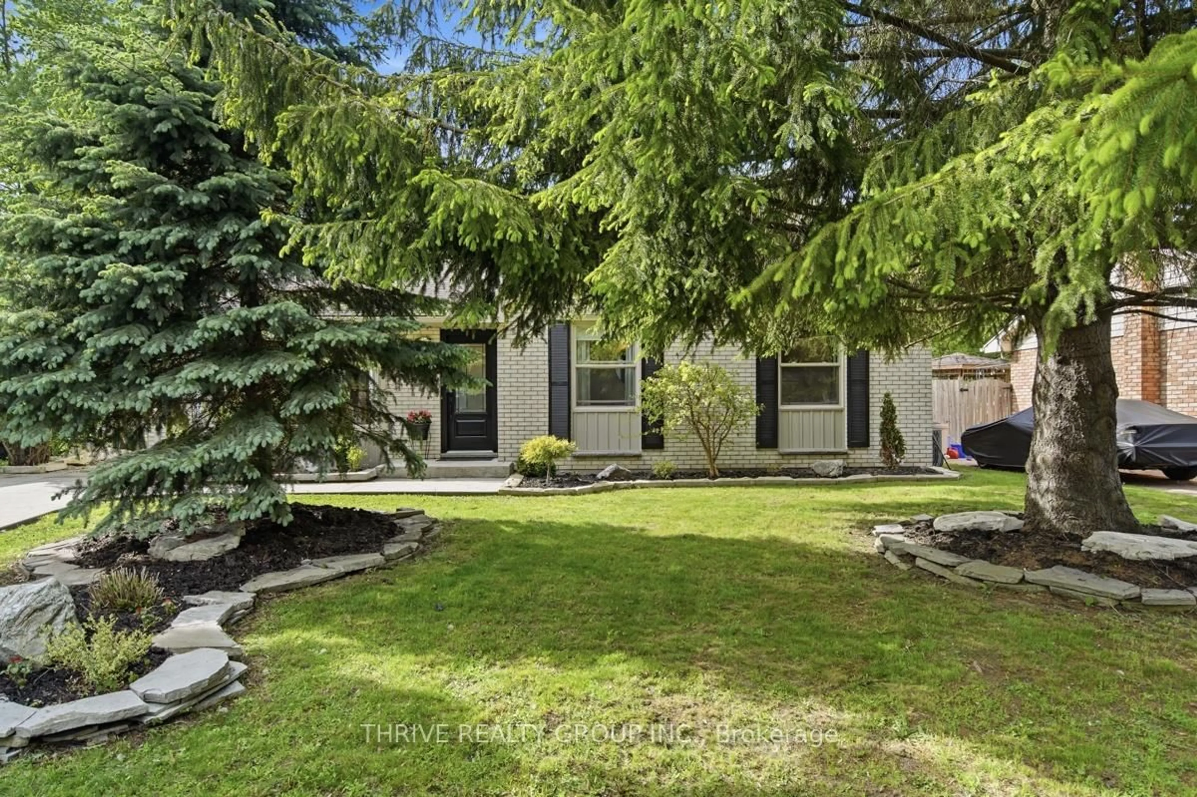 Unknown for 21 Mcgill Pl, London North Ontario N5X 1W1