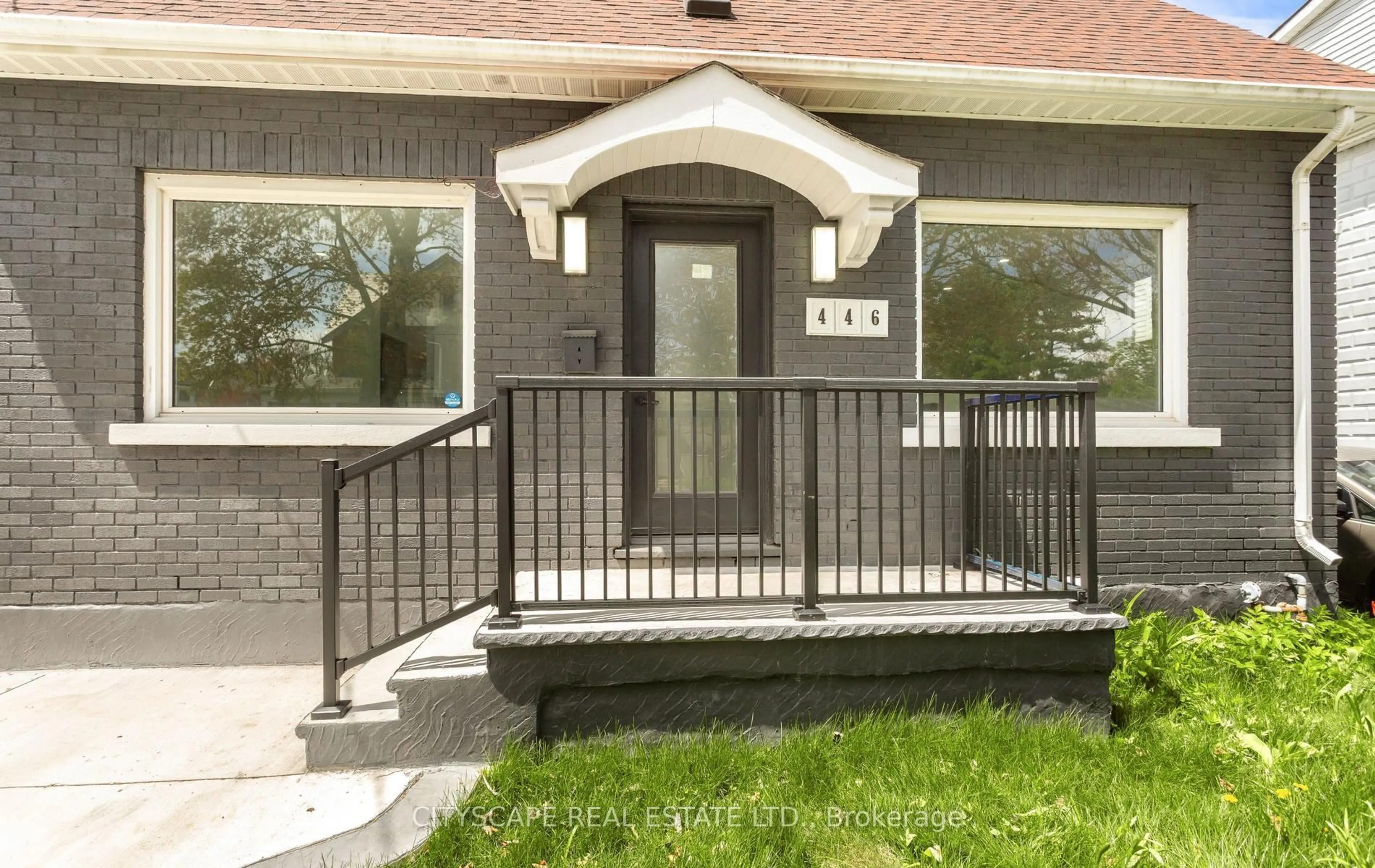 Unknown for 446 Argyle St, Cambridge Ontario N3H 1R4