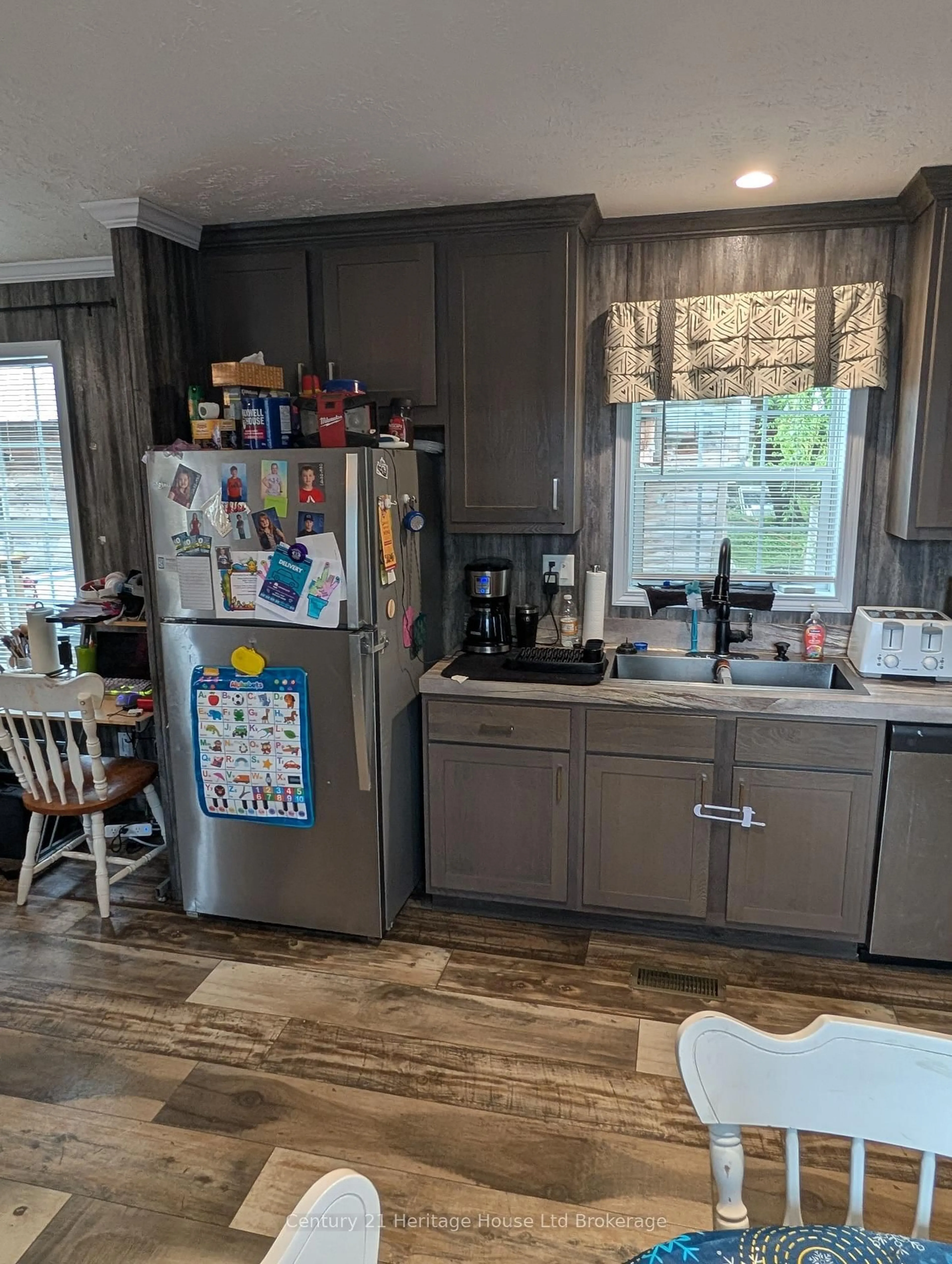 Open concept kitchen, unknown for 99 FOURTH CONCESSION Rd #237, Brant Ontario N0E 1E0