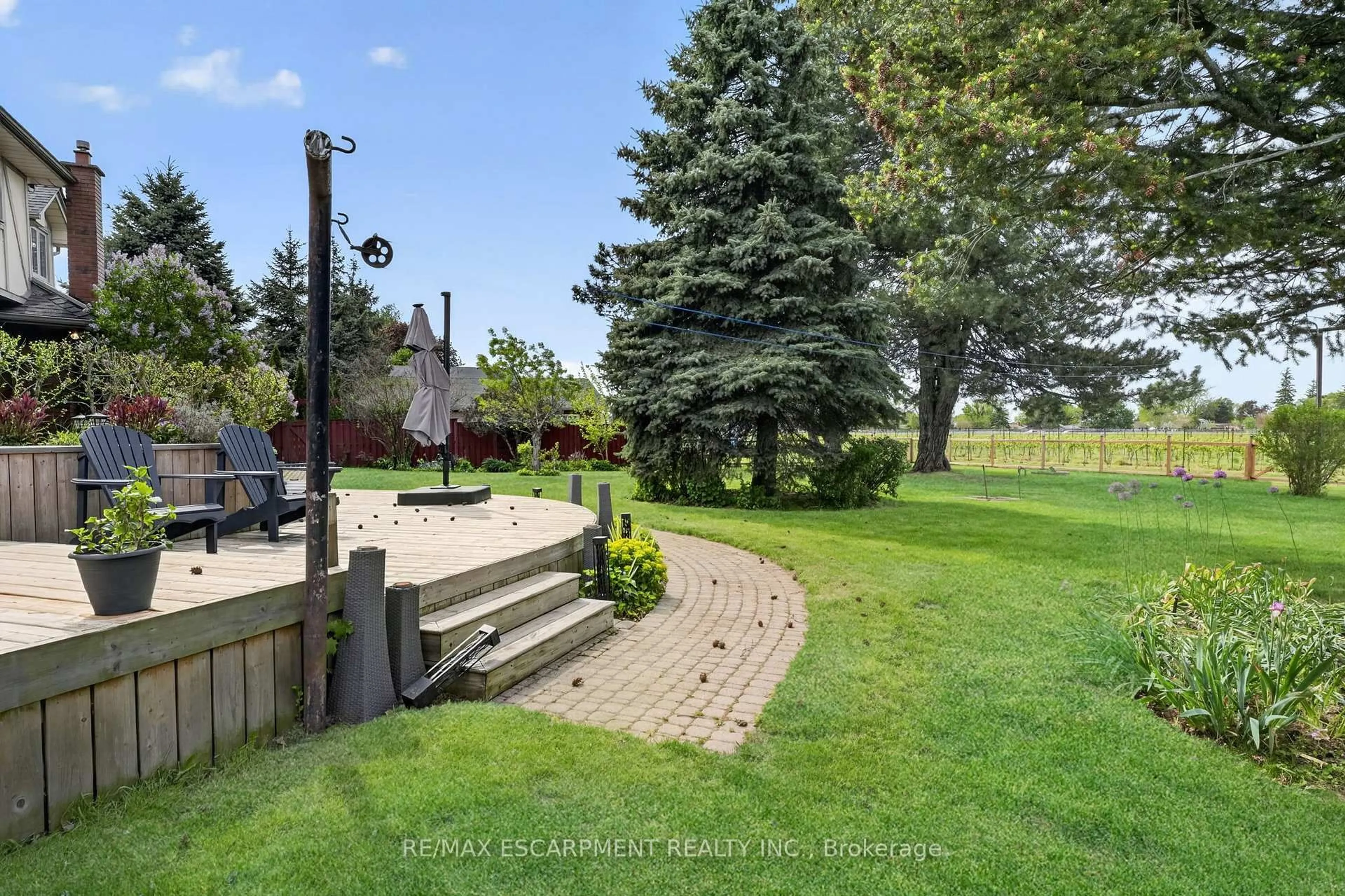 Patio, water/lake/river/ocean view for 3349 Culp Rd, Lincoln Ontario L0R 2E0