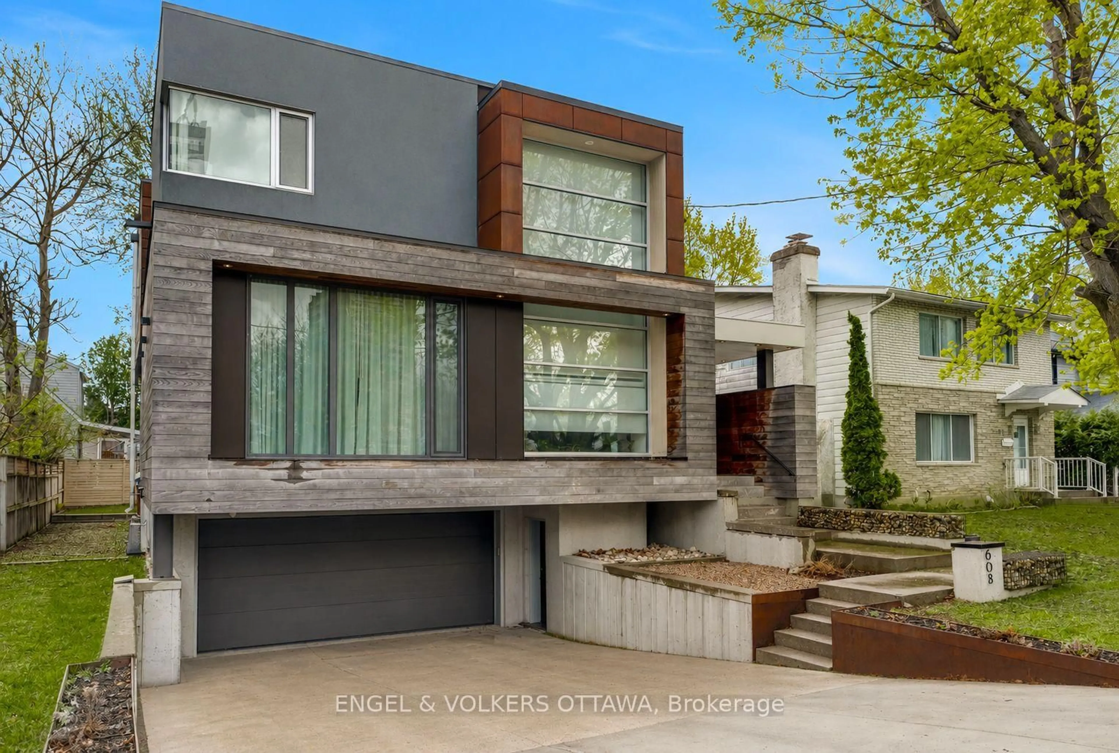 Home with brick exterior material, street for 608 Byron Ave, Ottawa Ontario K2A 0E5