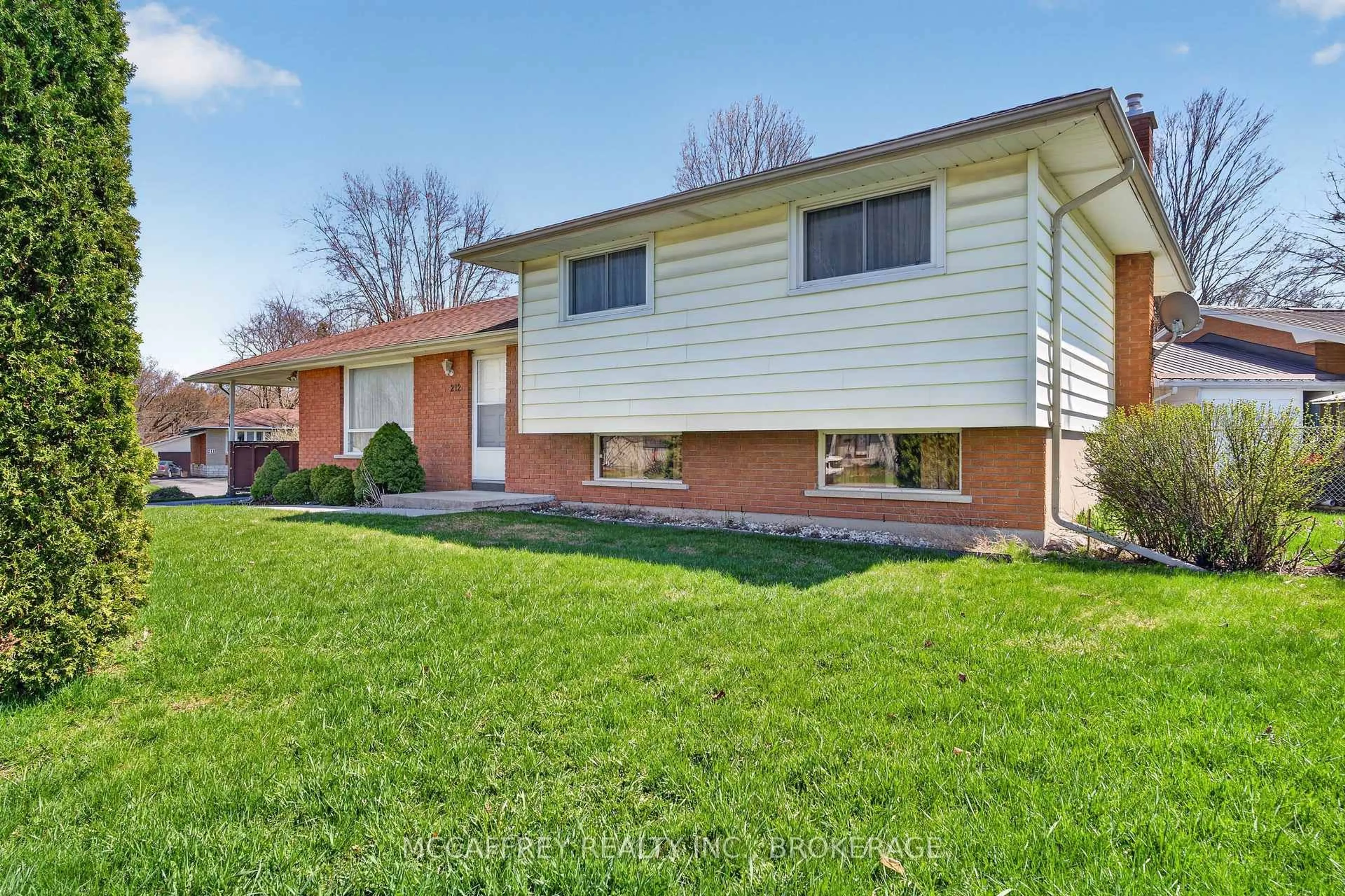 Home with brick exterior material, street for 212 King St, Greater Napanee Ontario K7R 1B7