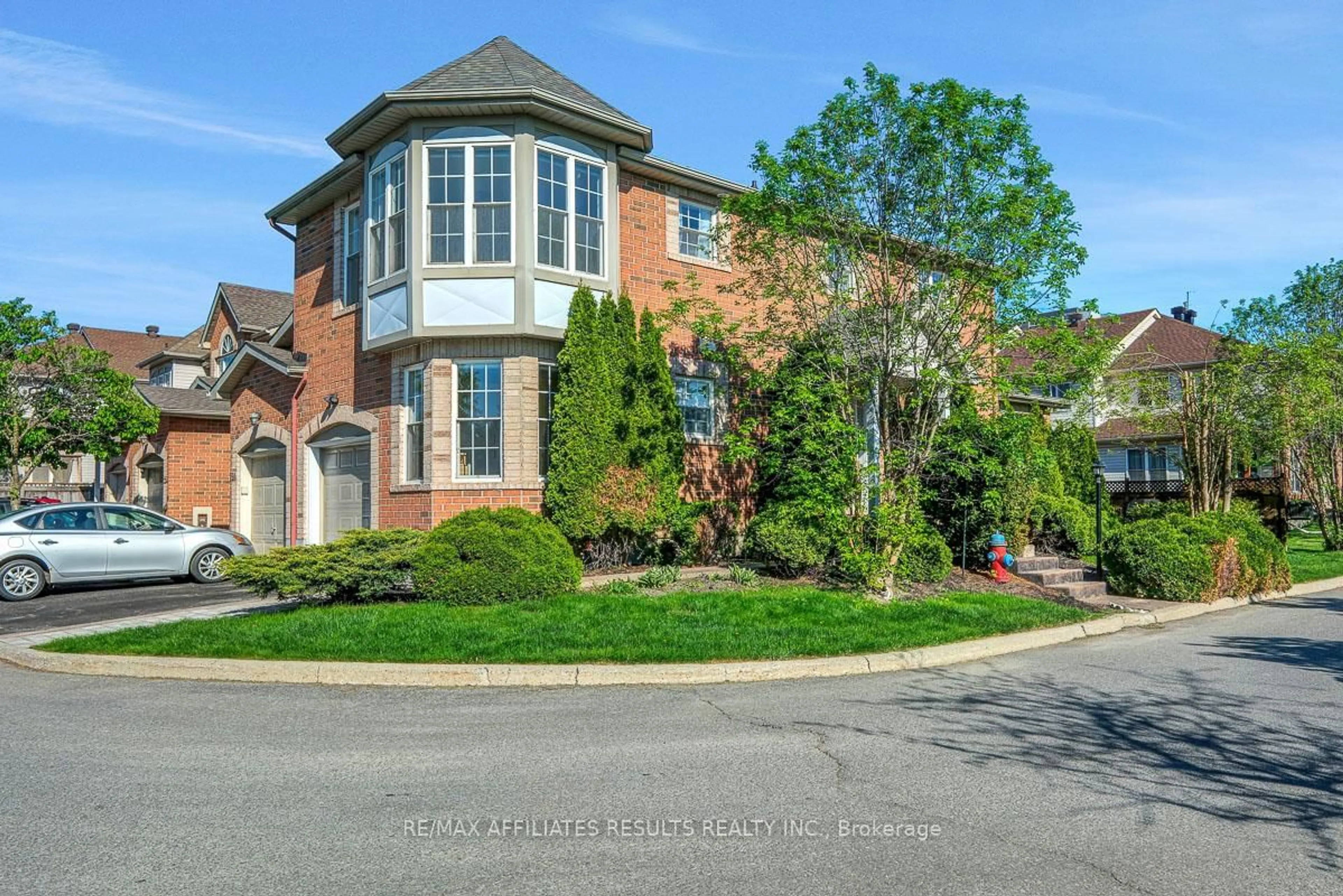 Home with brick exterior material, street for 254 Westvalley Private, Ottawa Ontario K1V 2B6