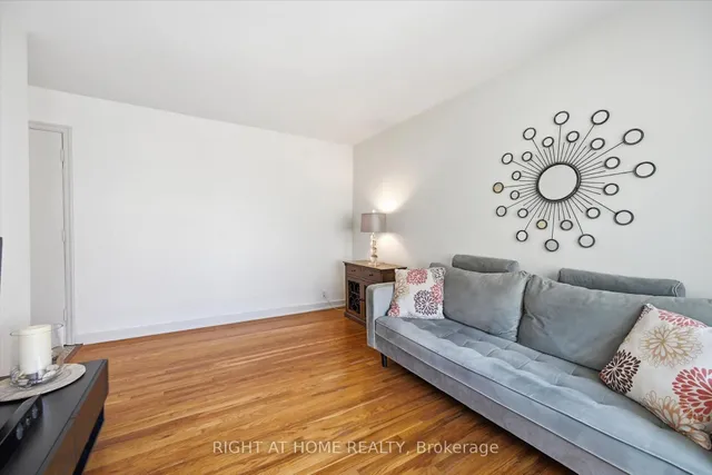 137 Emerald St #28, Hamilton 5