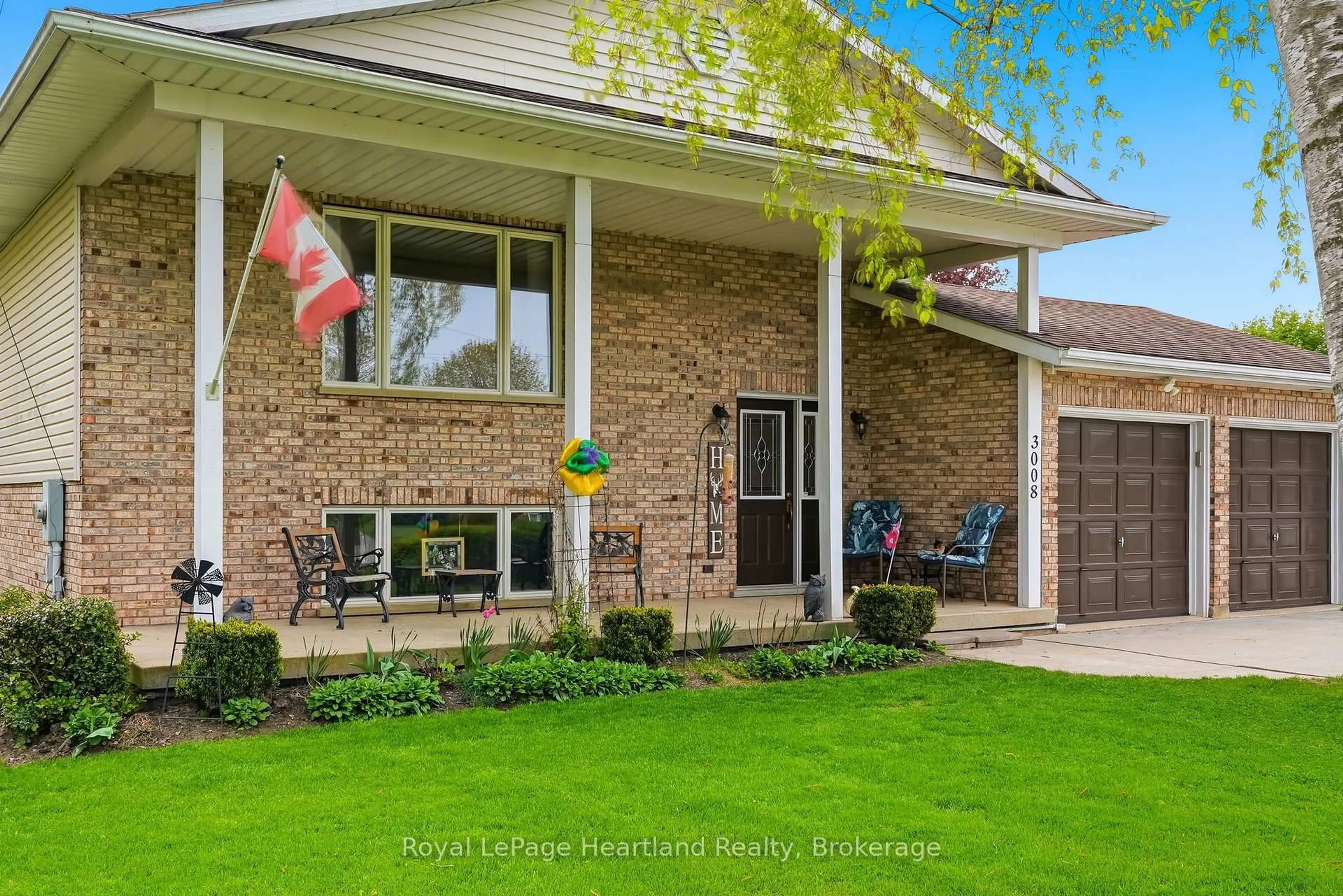 Home with brick exterior material, street for 3008 Brookhaven Dr, Howick Ontario N0G 1V0