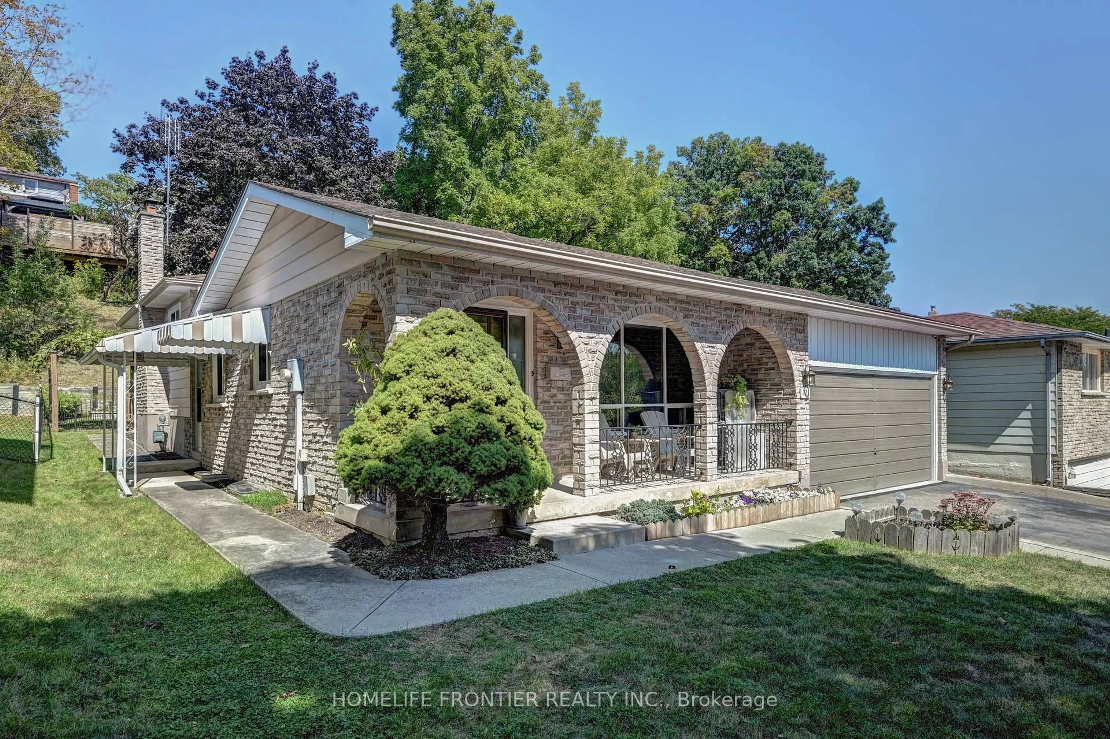 Unknown for 121 Forest Rd, Brantford Ontario N3S 7L5