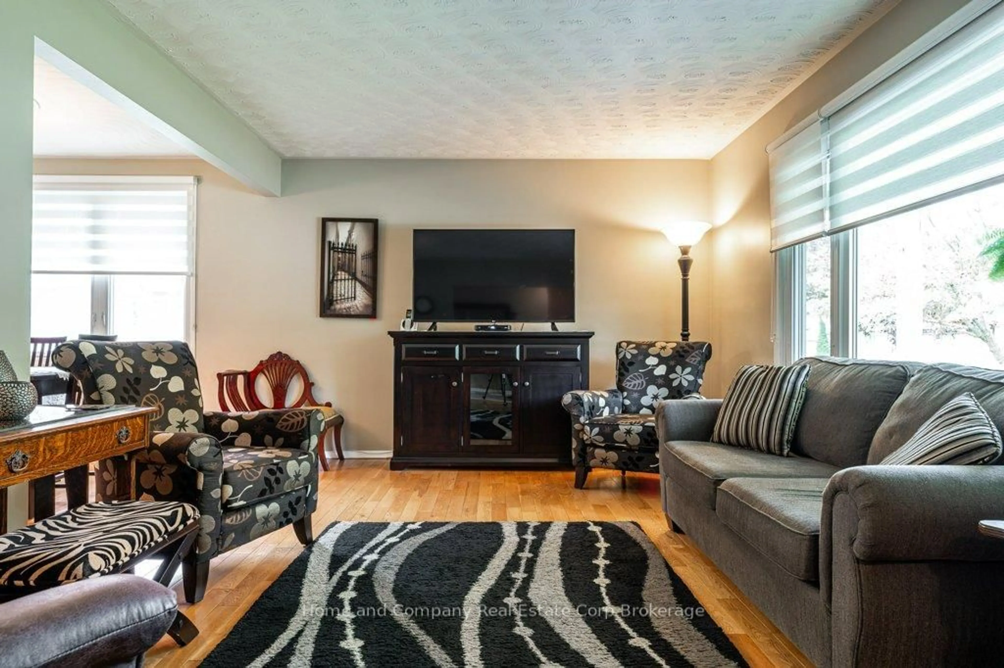 Living room with furniture, unknown for 271 Devon St, Stratford Ontario N5A 3A1