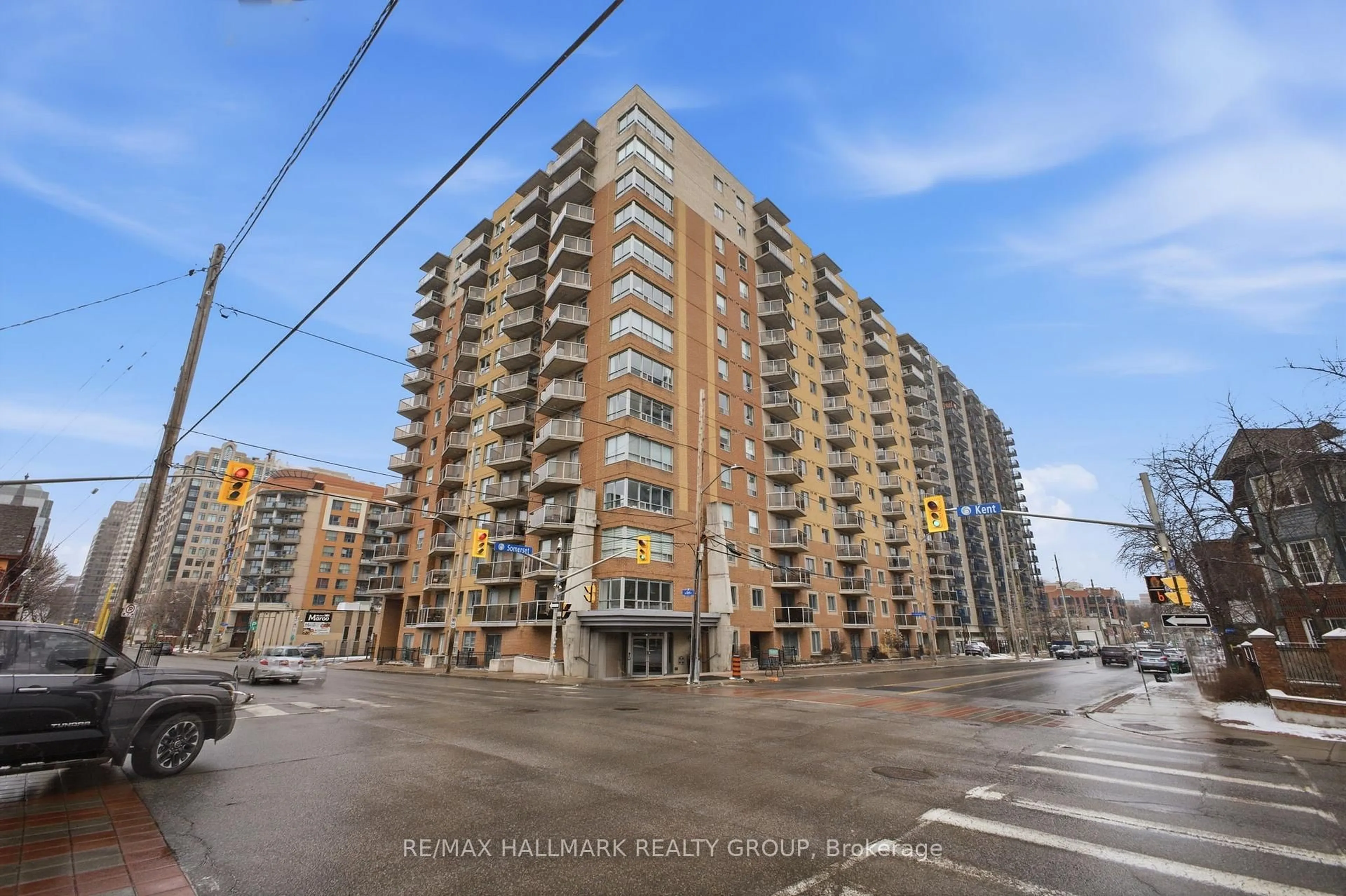Unknown for 429 Somerset St #PH13, Ottawa Ontario K2P 2P5