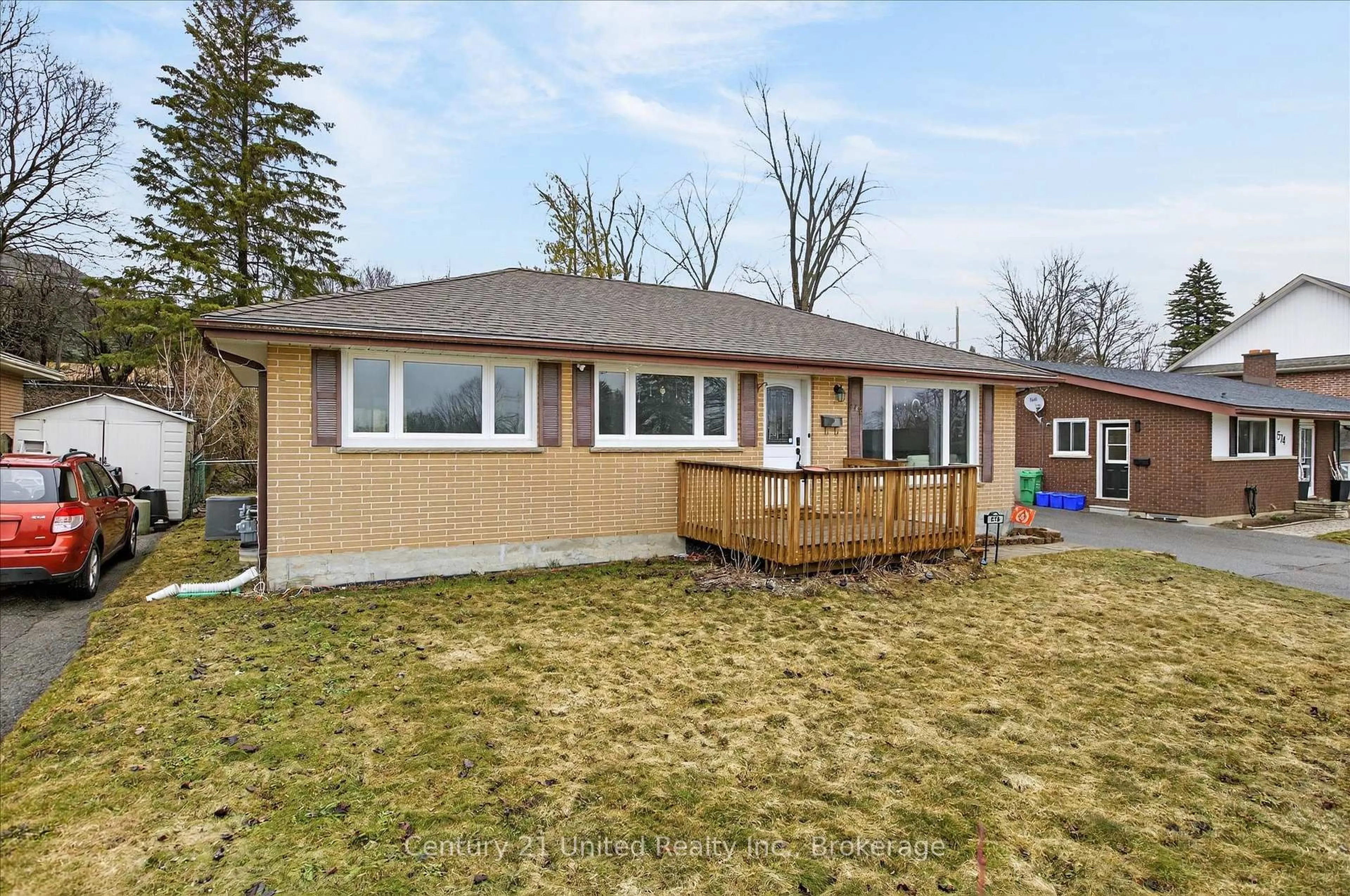 Unknown for 578 Hillside St, Peterborough Ontario K9H 5N6