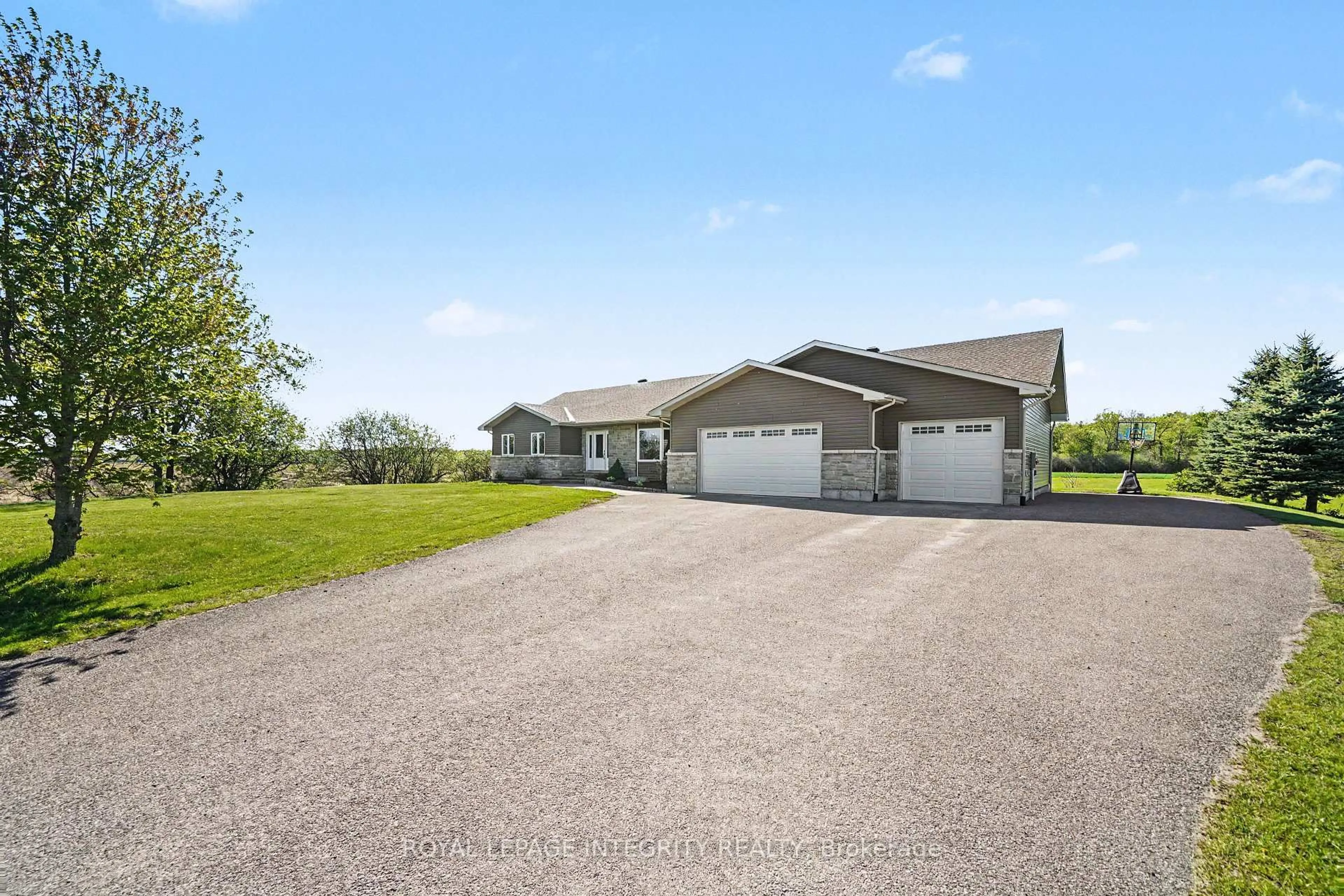 A pic from outside/outdoor area/front of a property/back of a property/a pic from drone, street for 234 Drummond Rd, Almonte Ontario K0A 1A0