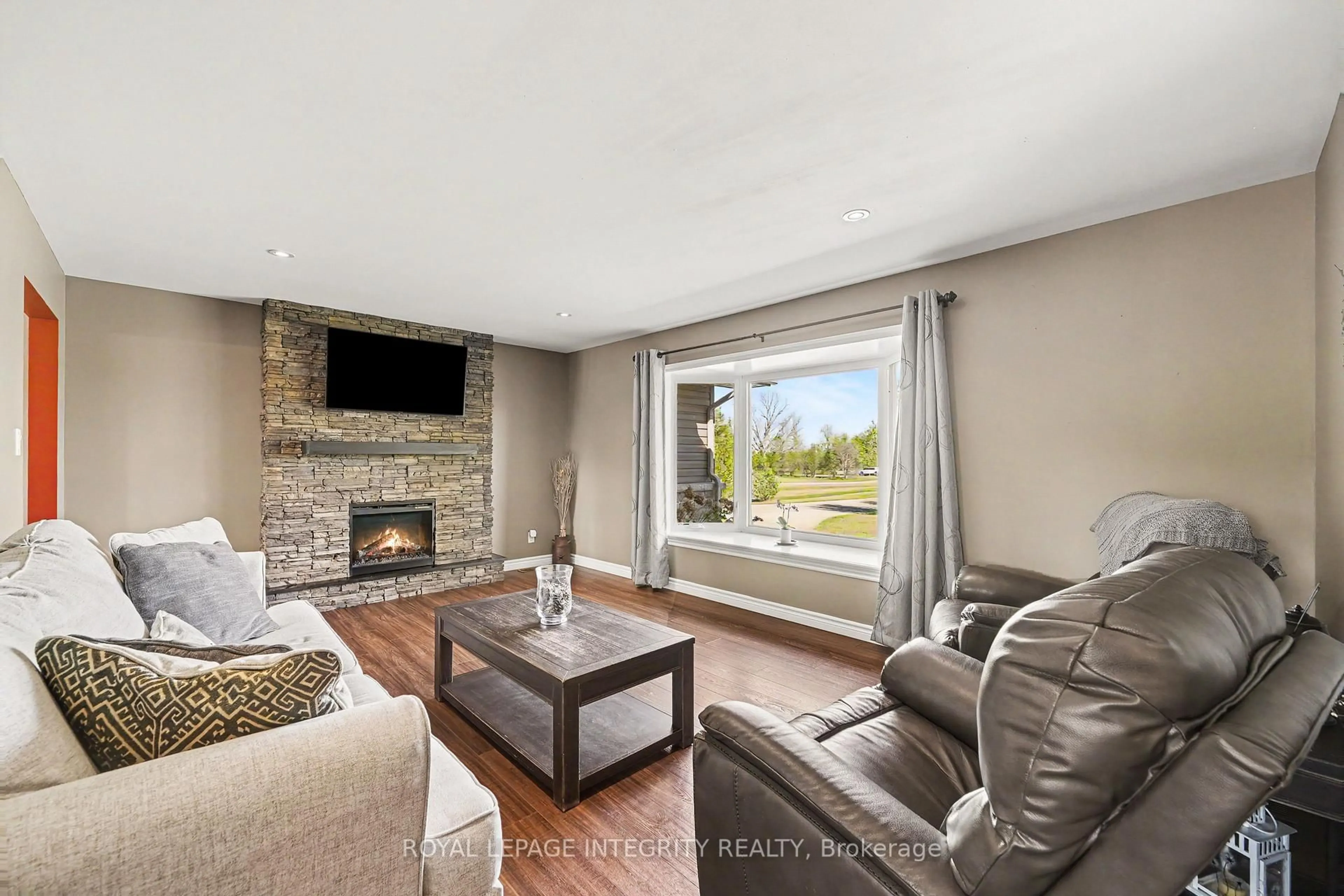 Living room with furniture, unknown for 234 Drummond Rd, Almonte Ontario K0A 1A0