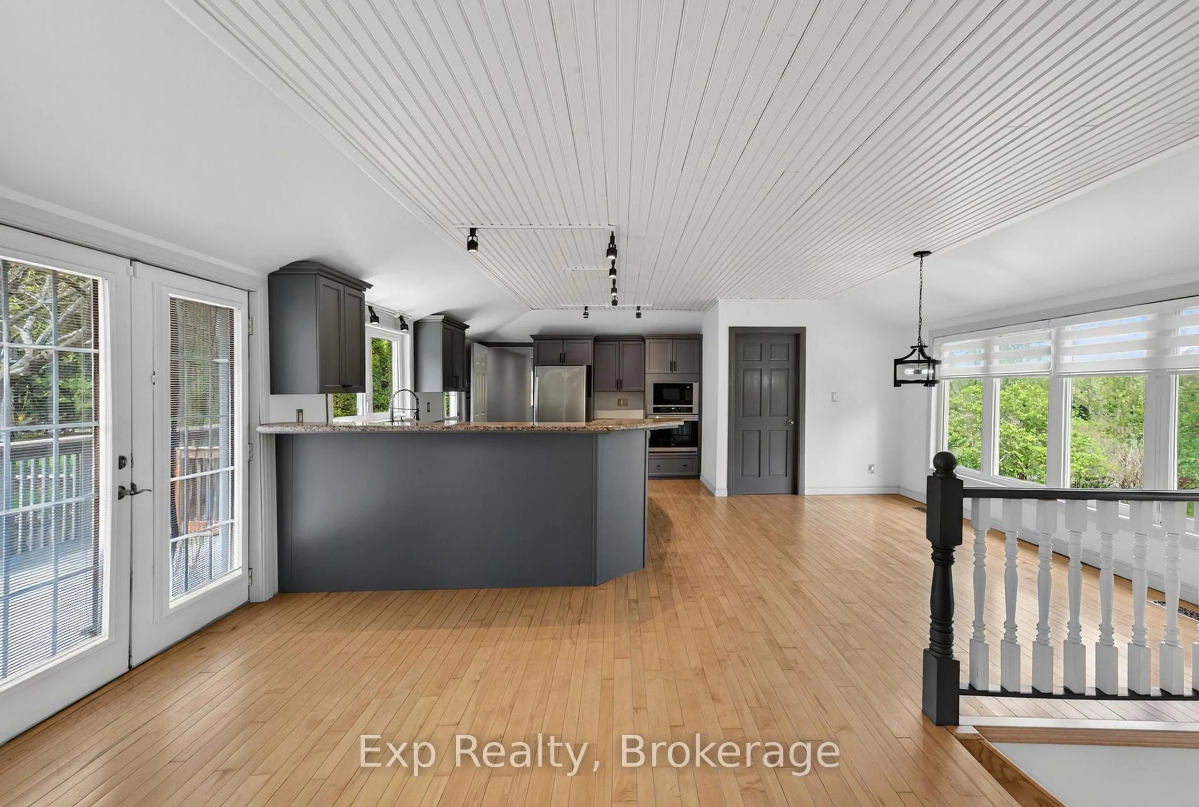 Open concept kitchen, unknown for 1207 Shannon Rd, Prince Edward County Ontario K0K 2T0